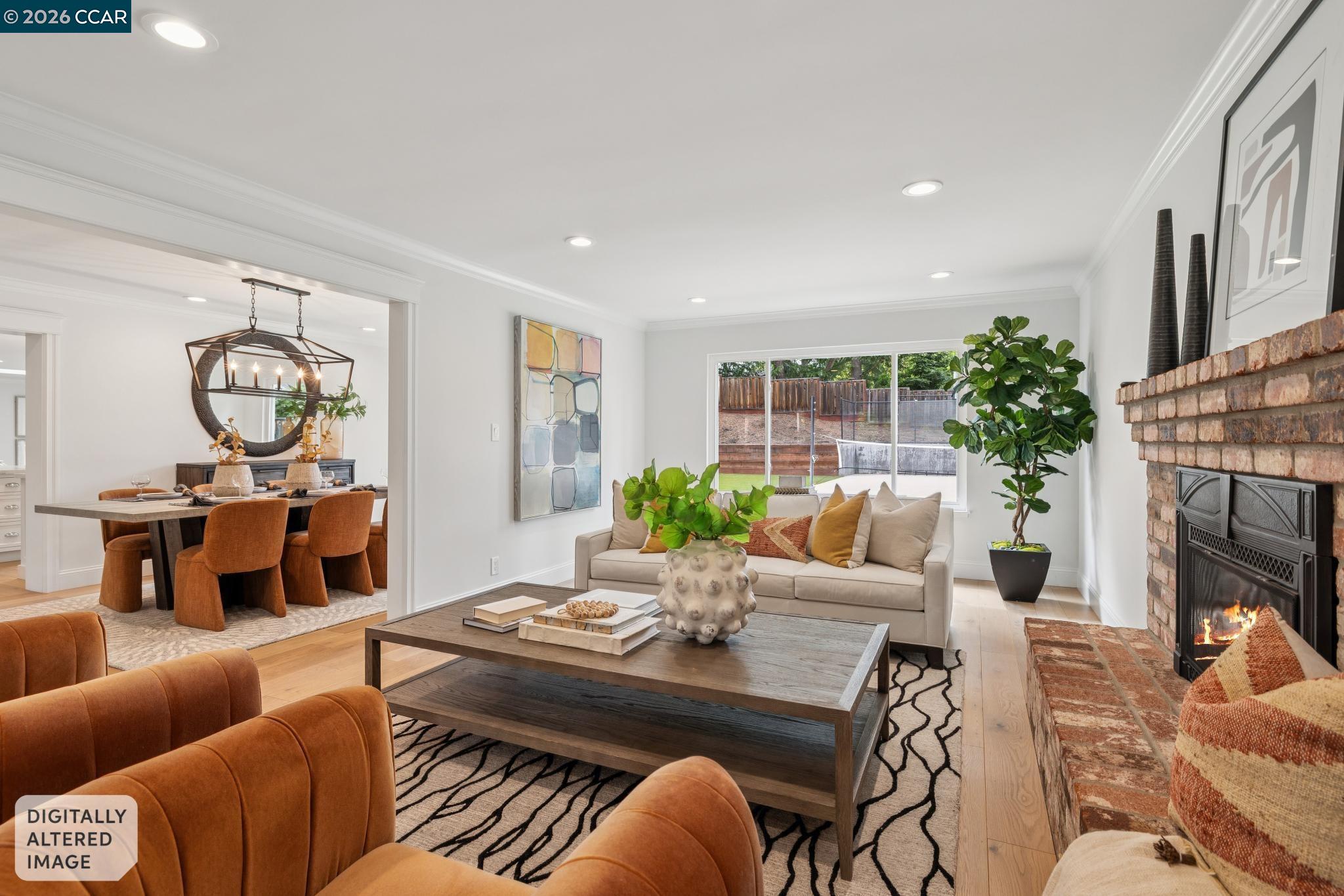 121 Castleford Cir