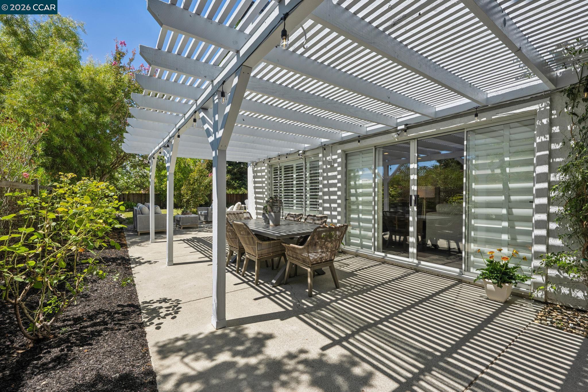 732 Trent Terrace