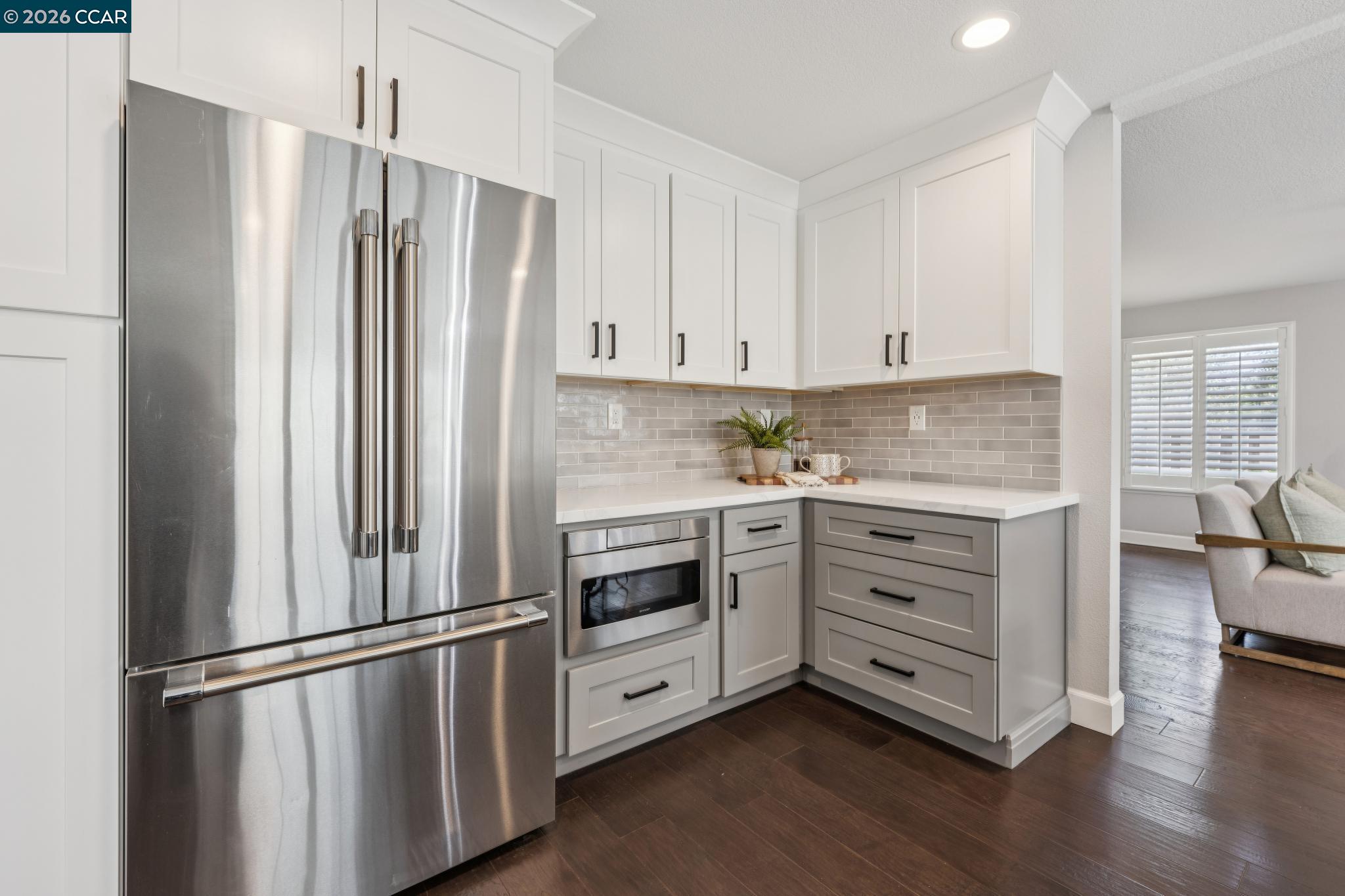 732 Trent Terrace