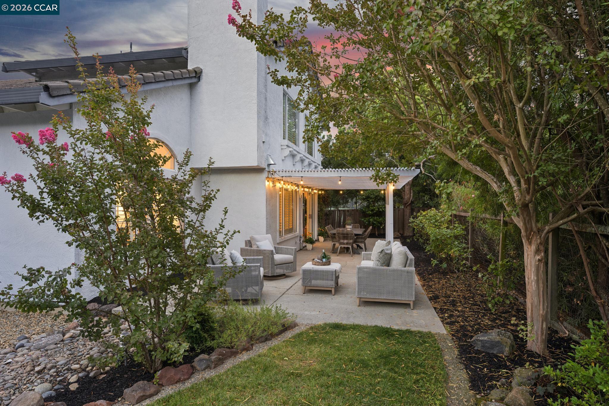 732 Trent Terrace