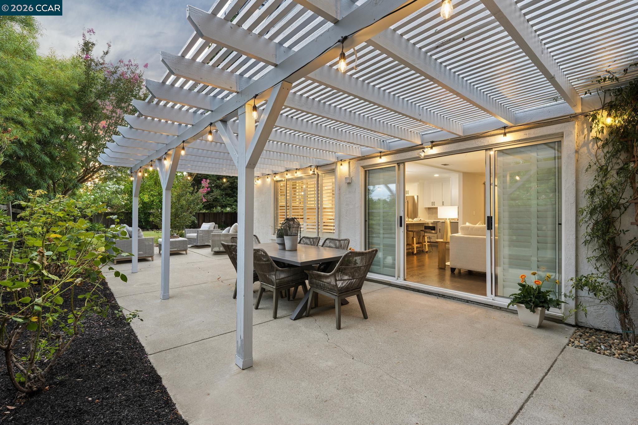 732 Trent Terrace