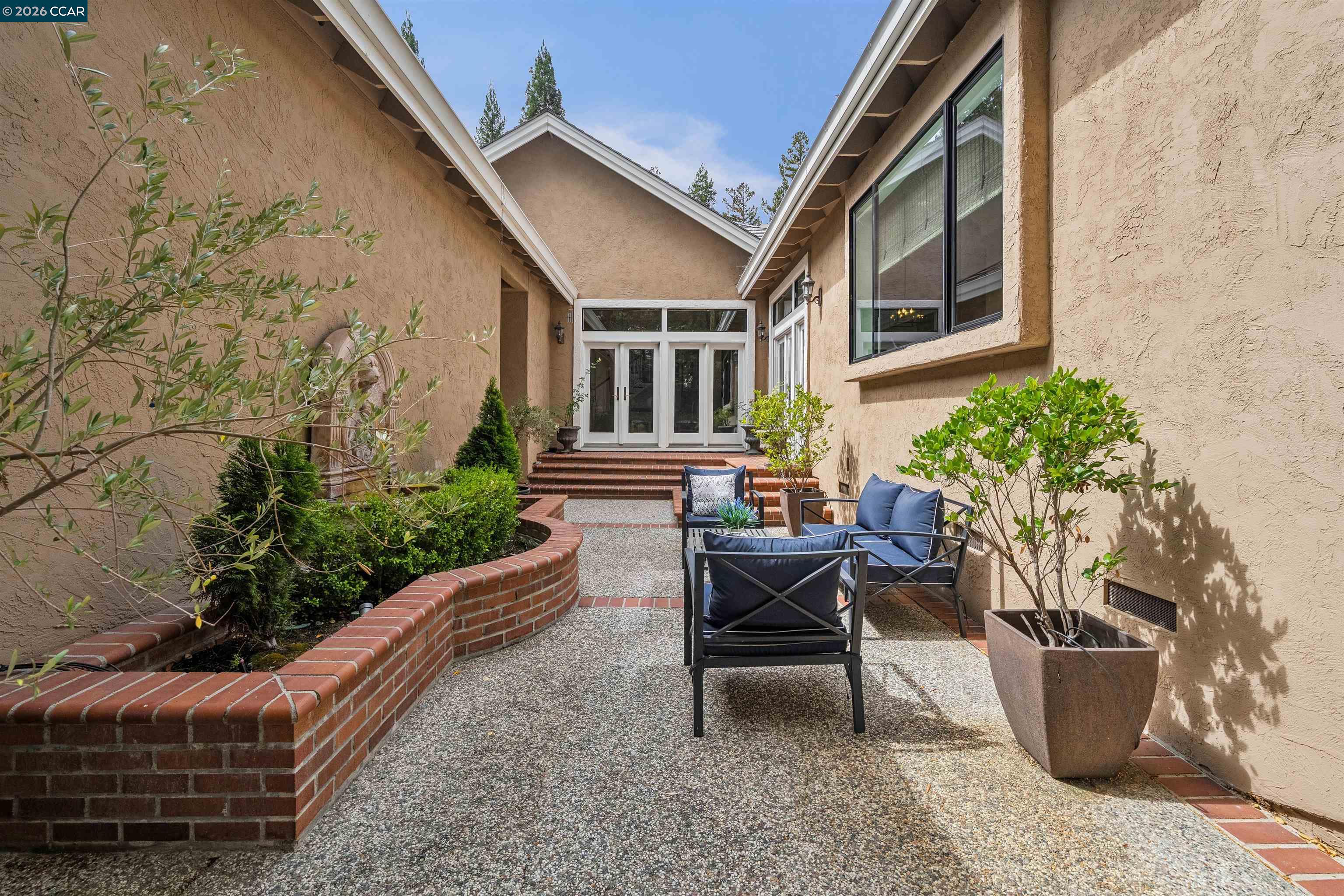 3357 Deer Hollow Dr