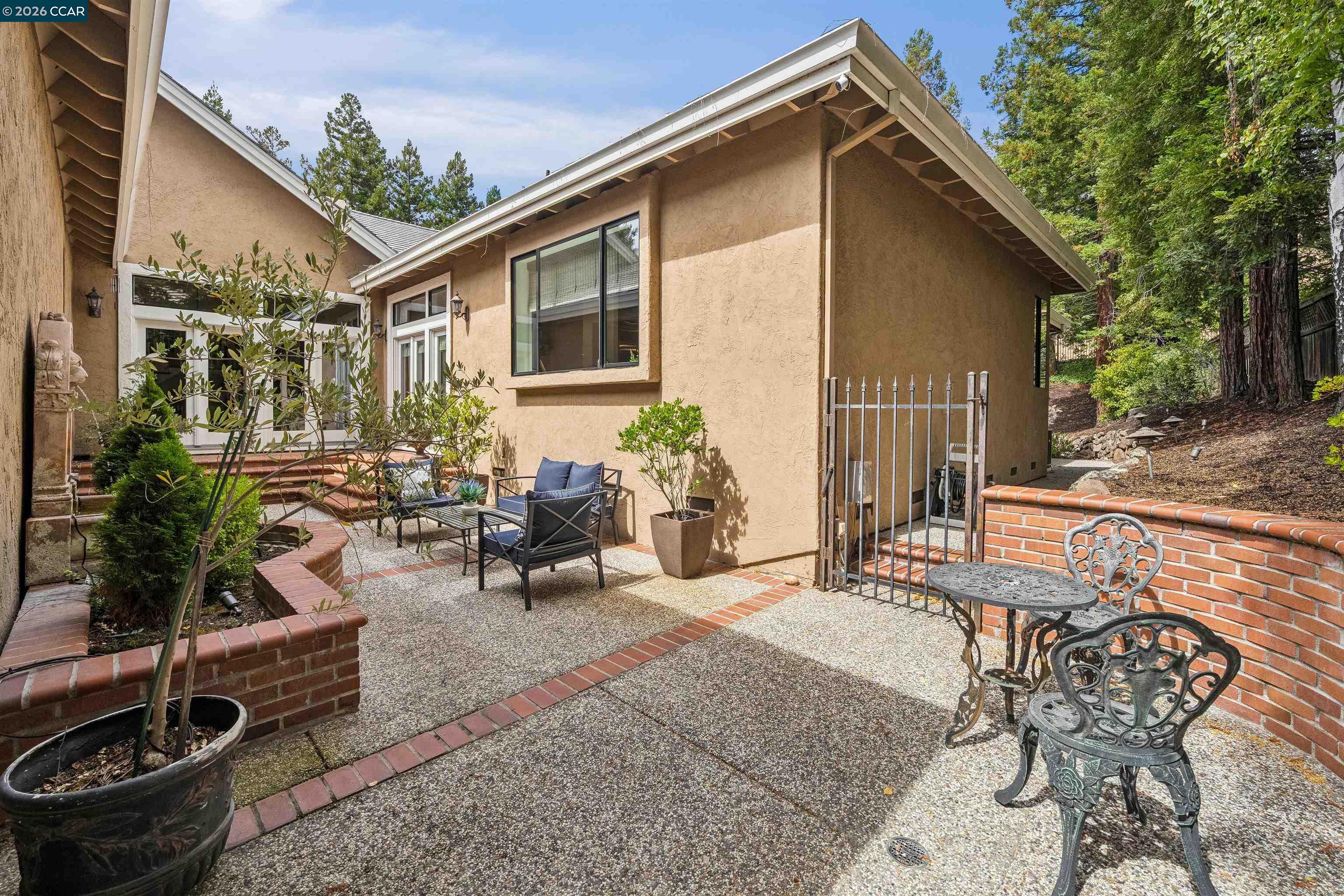 3357 Deer Hollow Dr