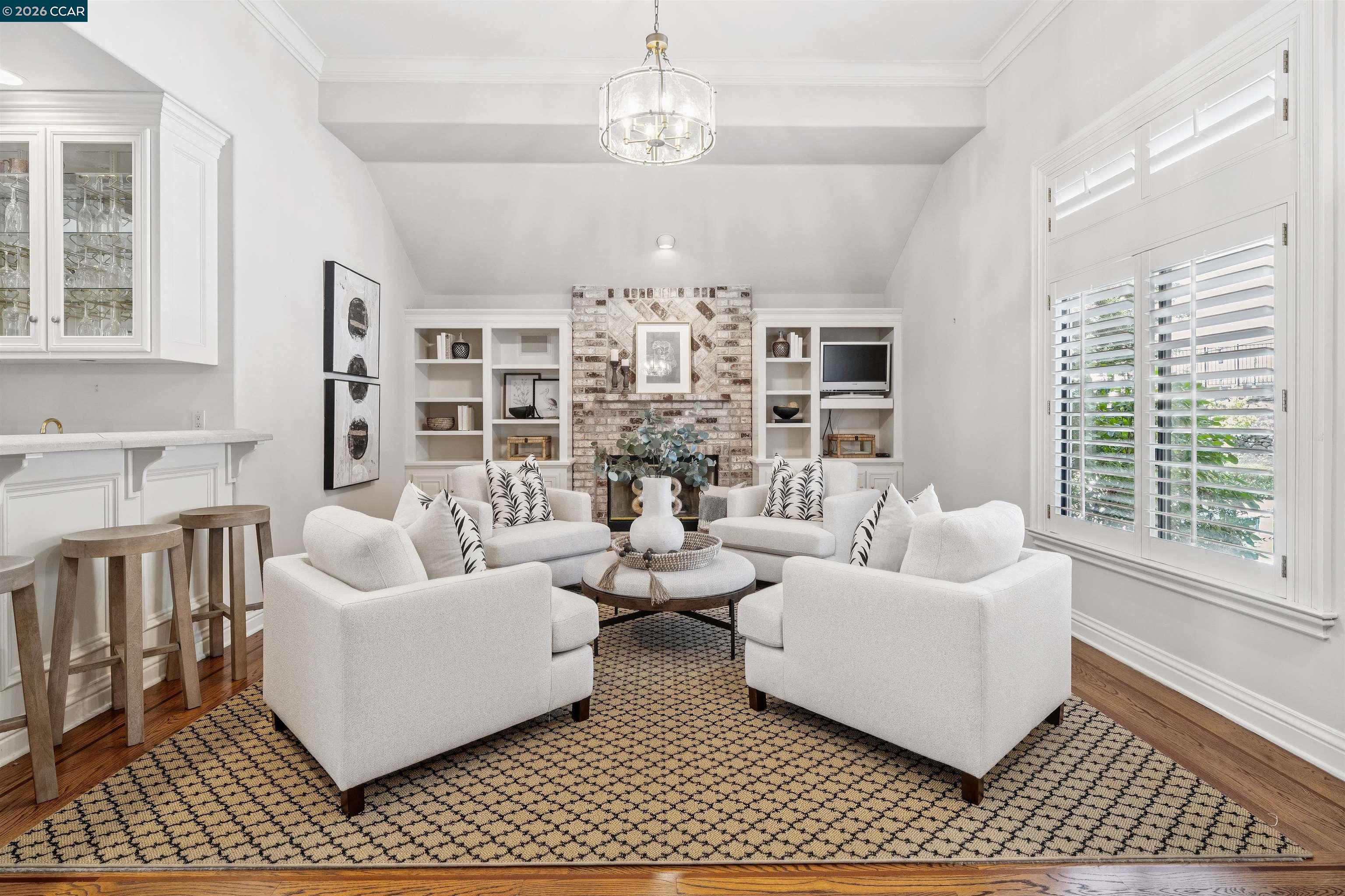 3357 Deer Hollow Dr