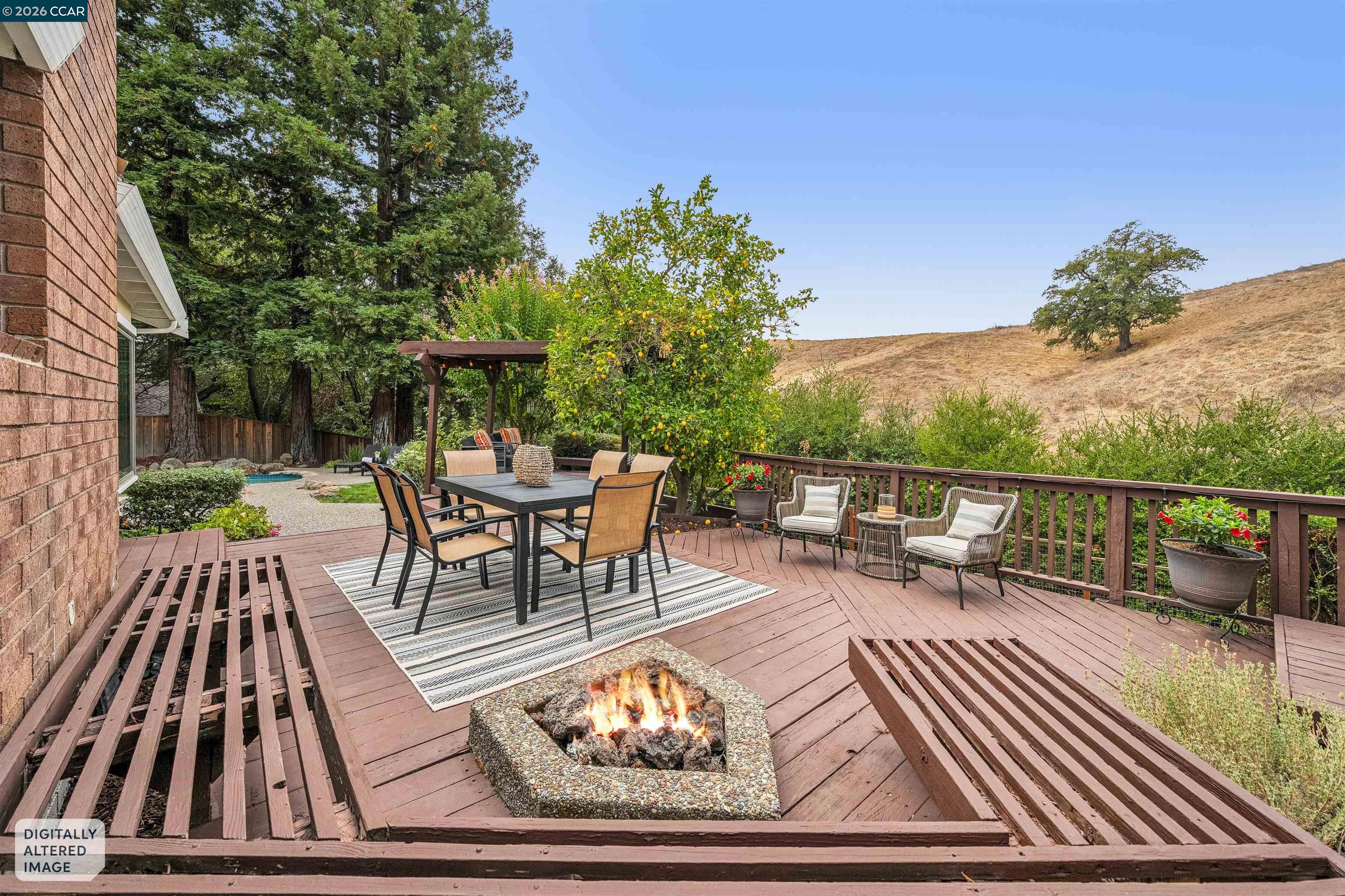 2175 Canyon Oak Ln