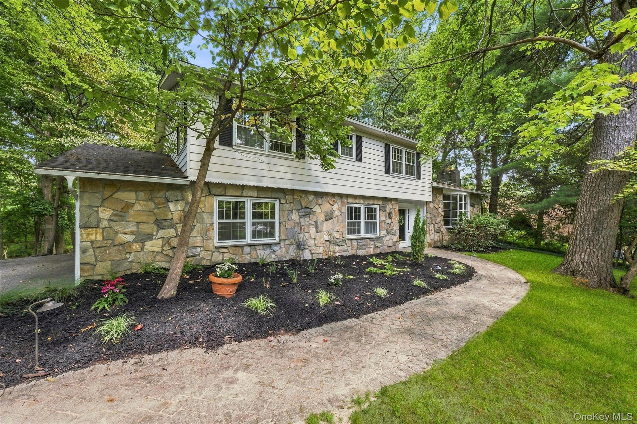 75 Pleasant Ridge Drive