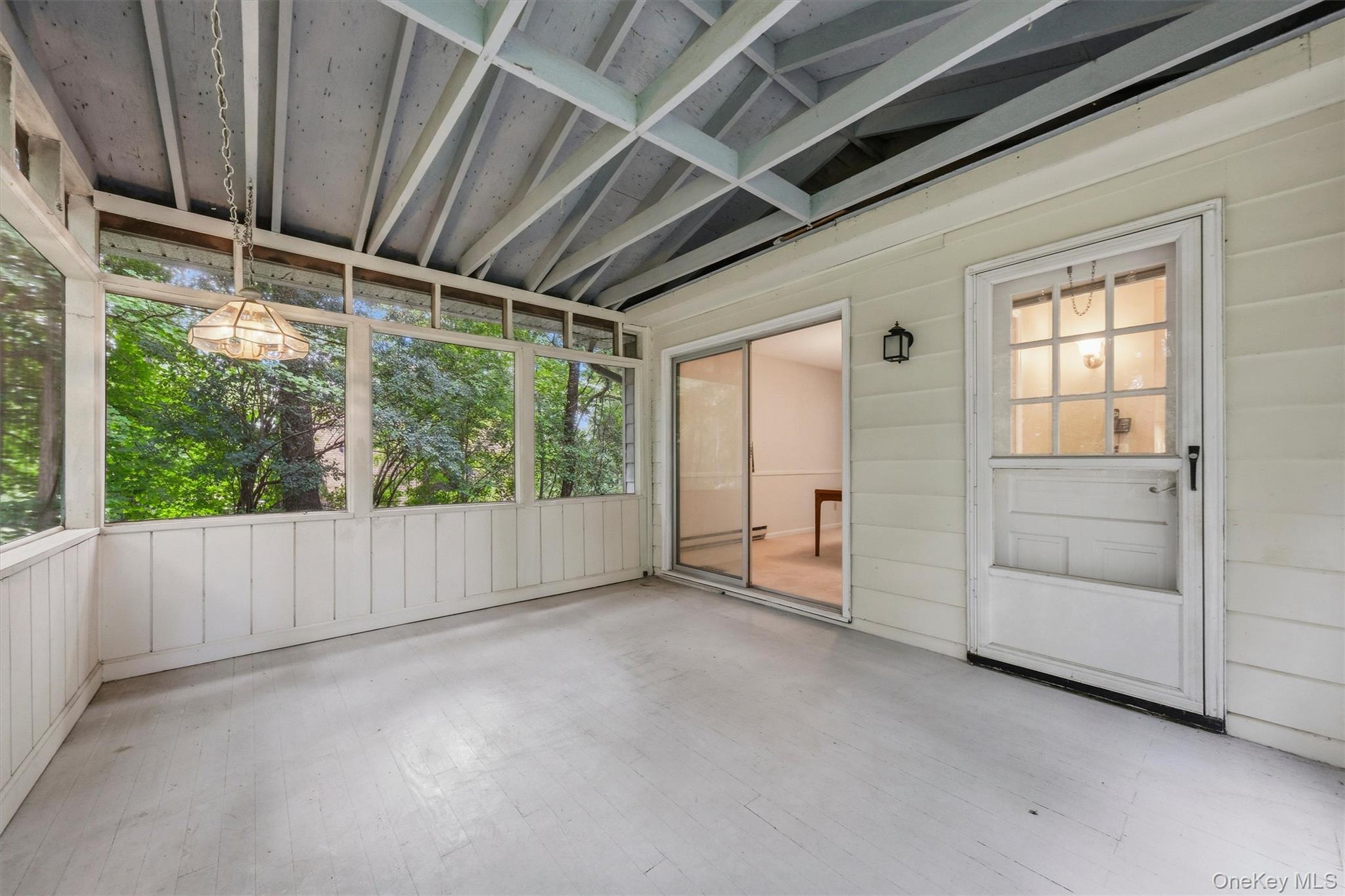75 Pleasant Ridge Drive