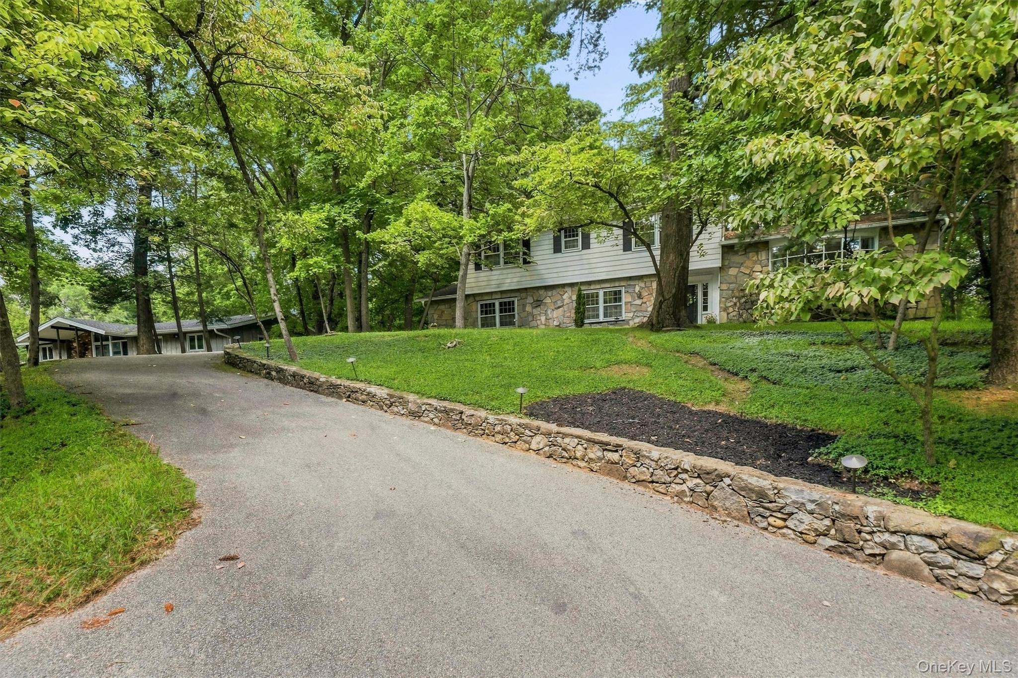 75 Pleasant Ridge Drive