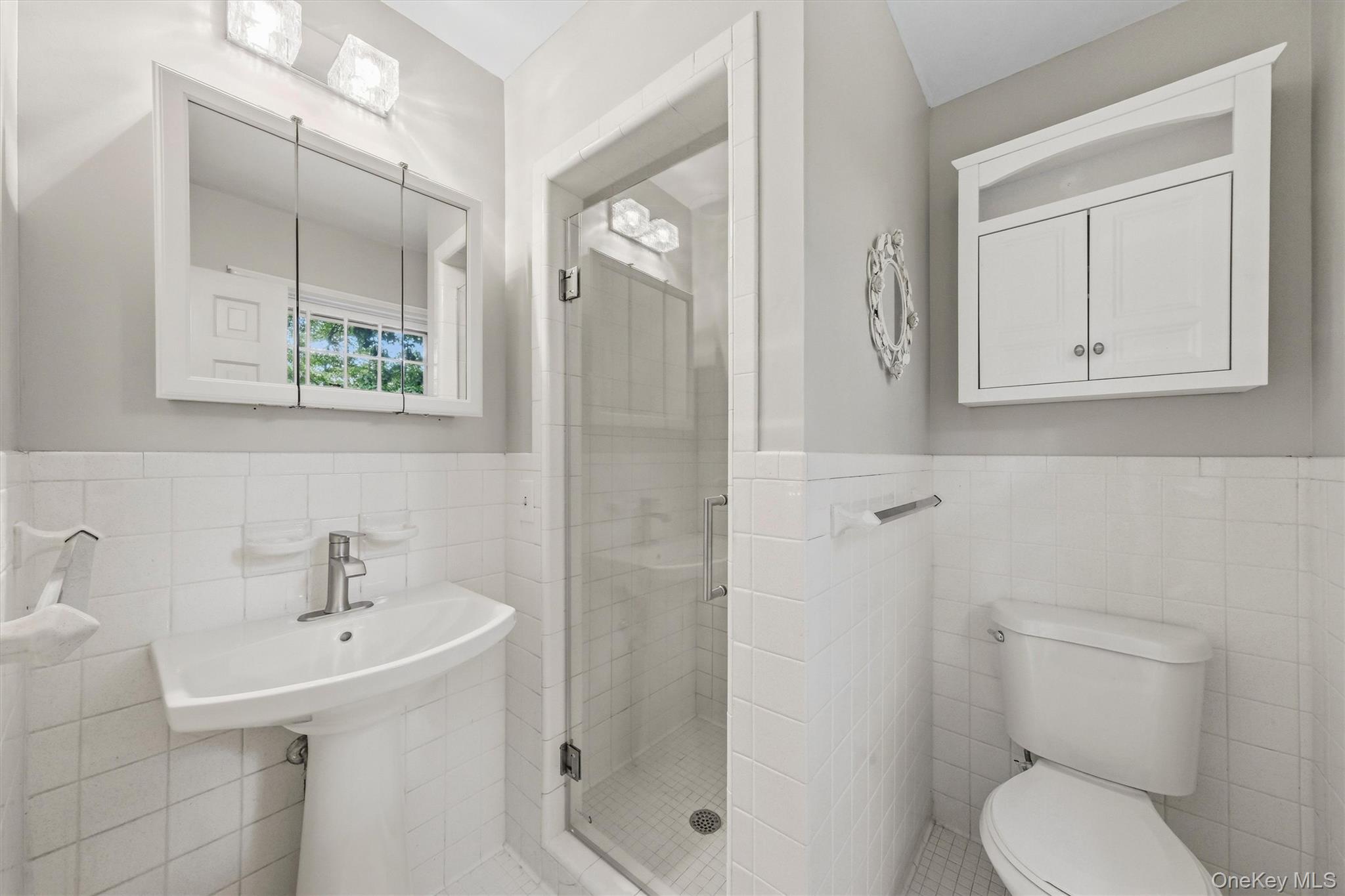 75 Pleasant Ridge Drive