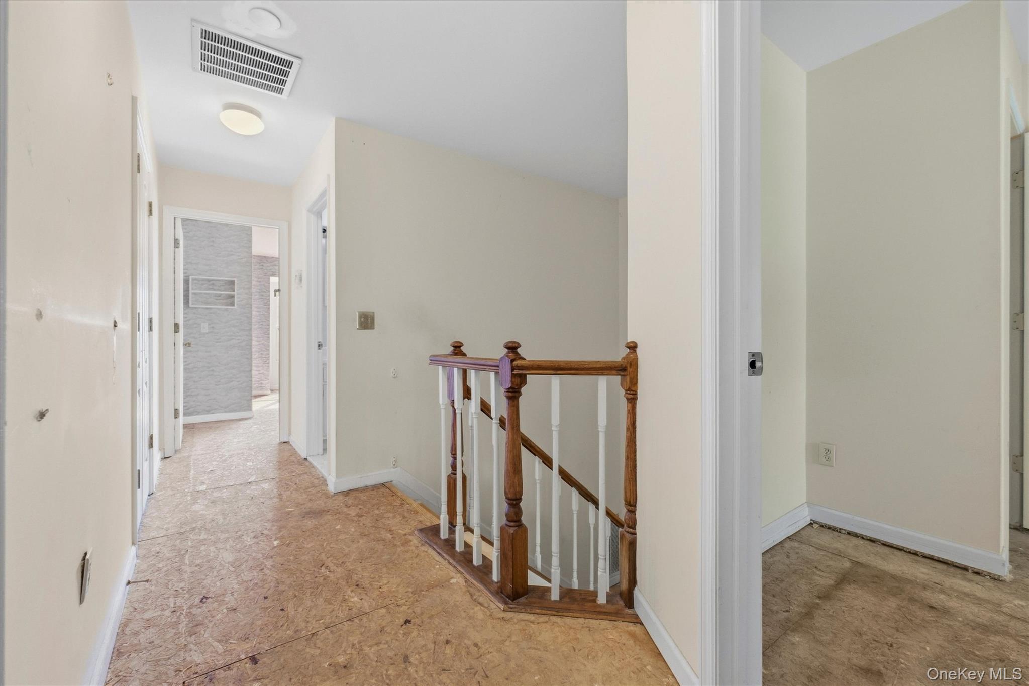 14 Glen Eagles Drive