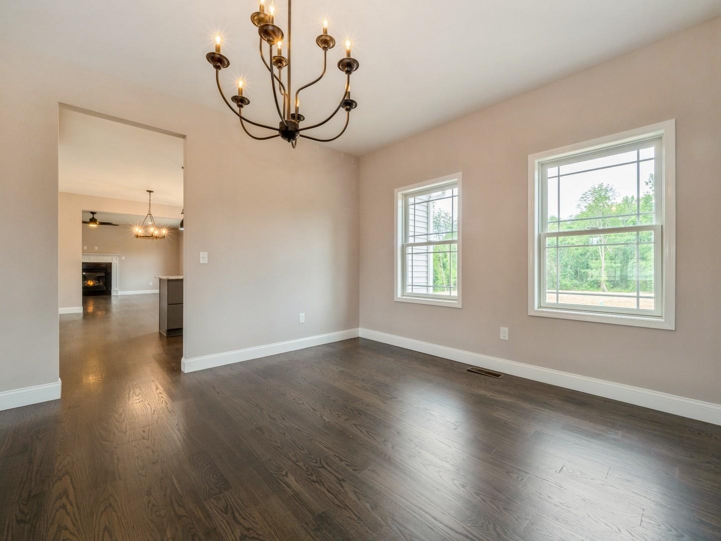 32 Meadow View Court