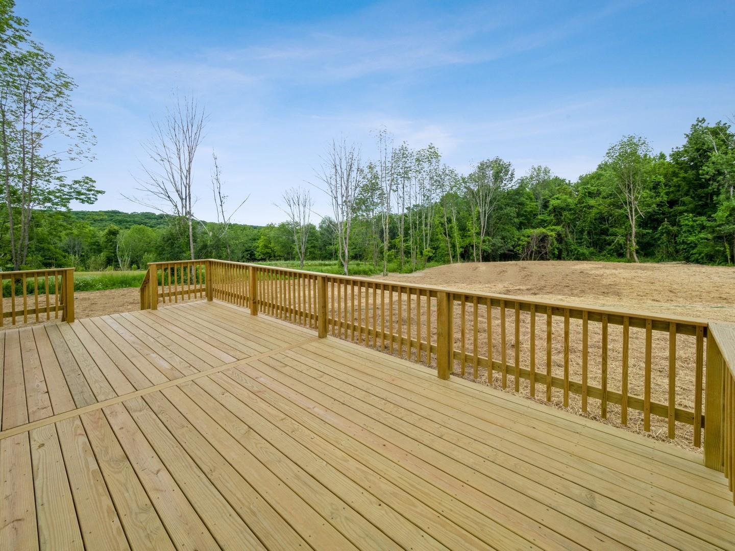 32 Meadow View Court