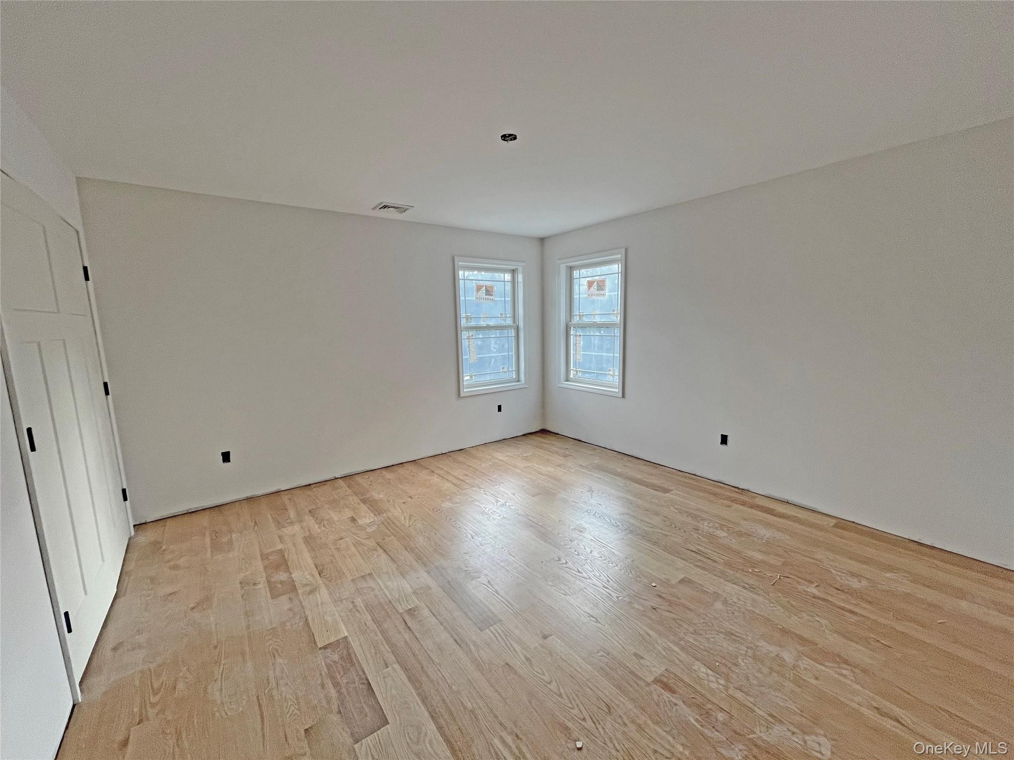 32 Meadow View Court