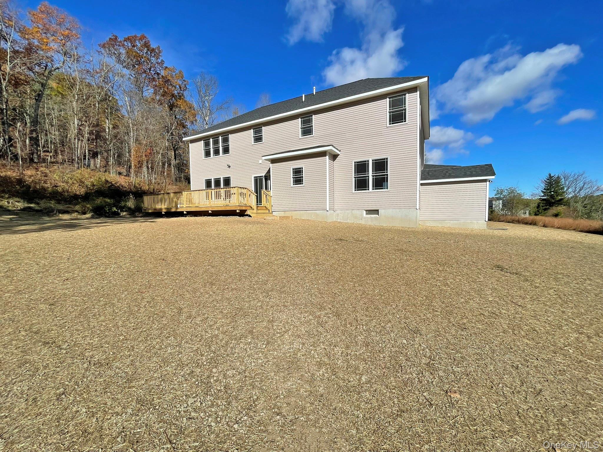 32 Meadow View Court