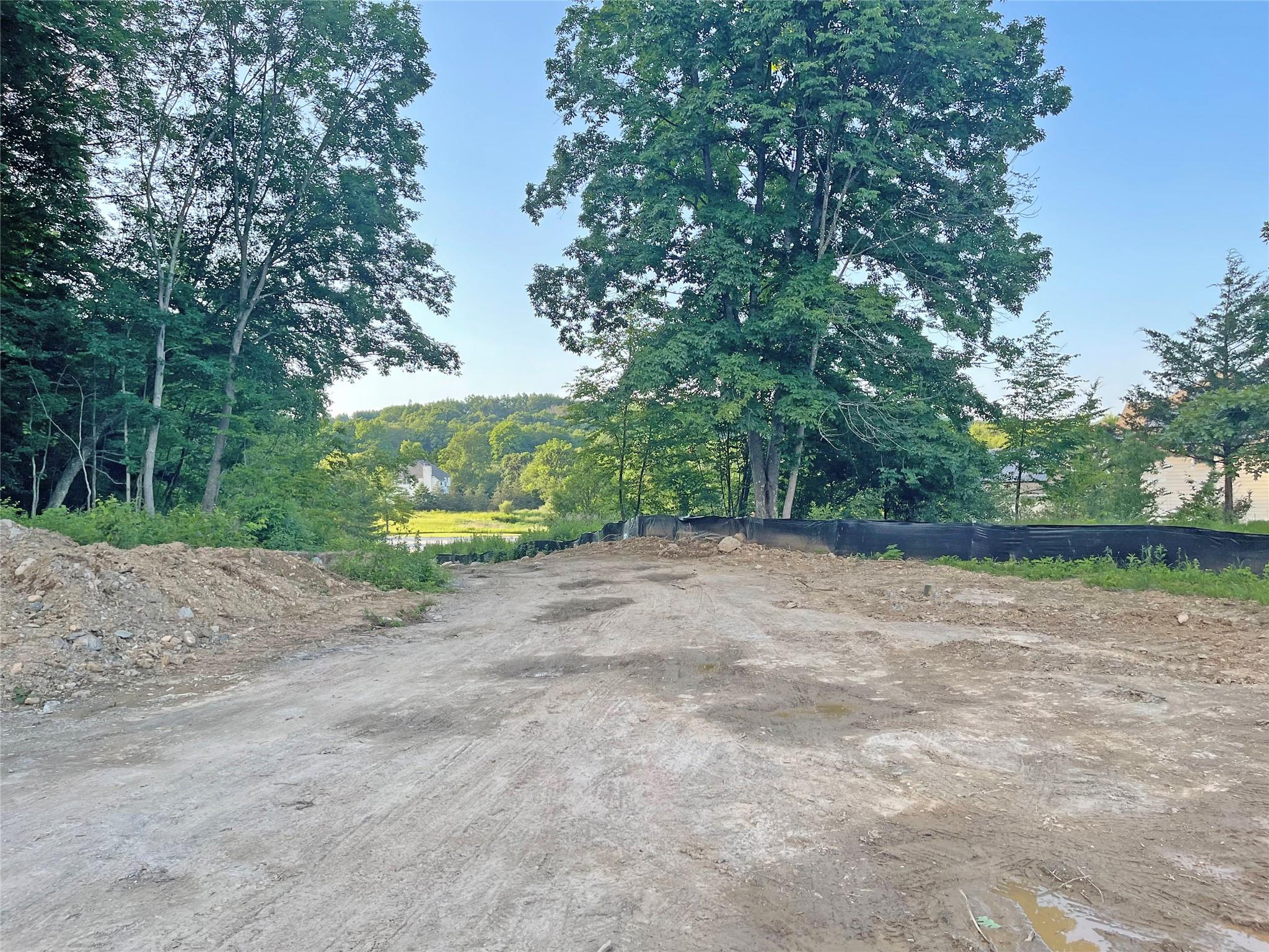 32 Meadow View Court