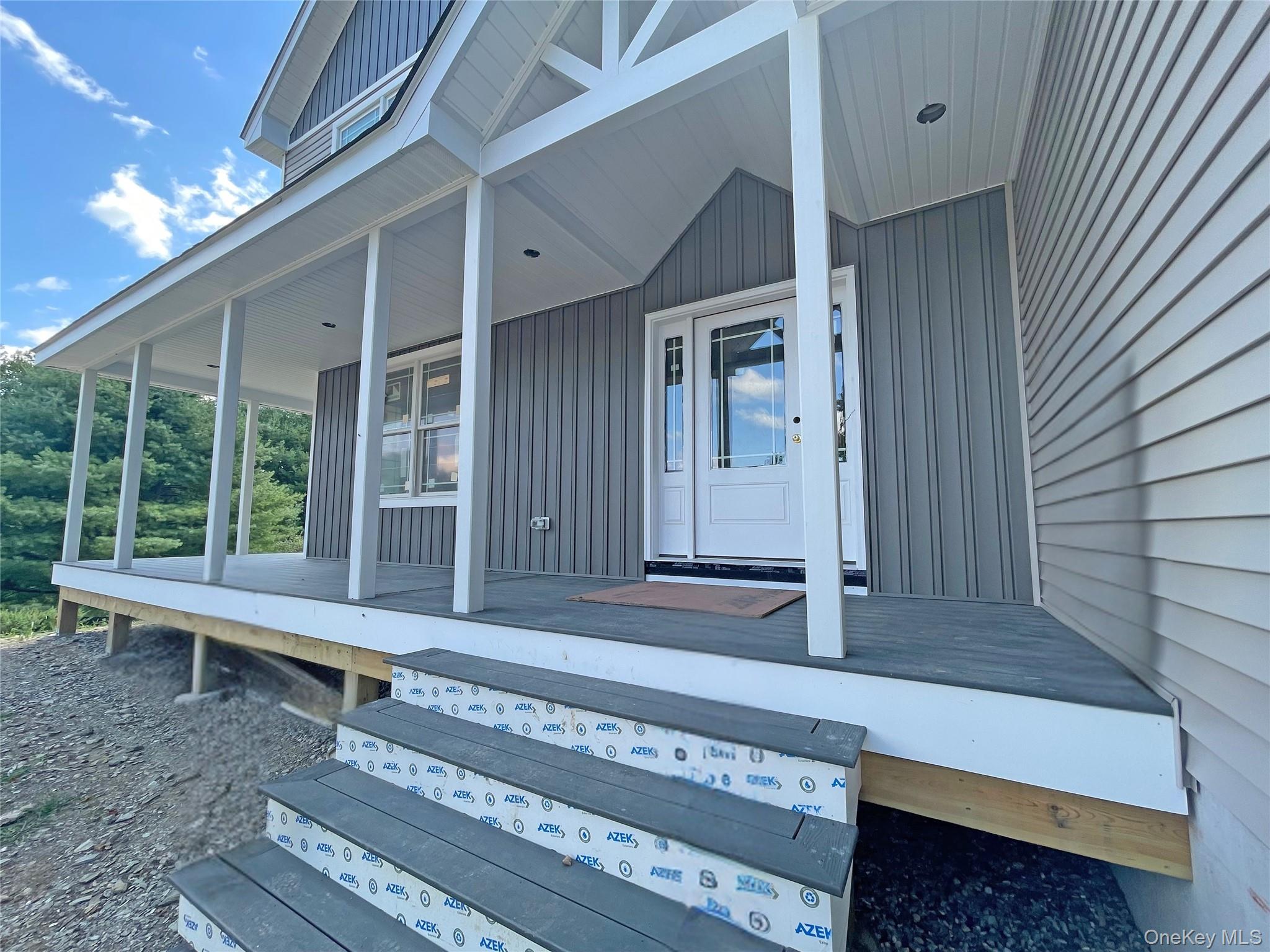 32 Meadow View Court