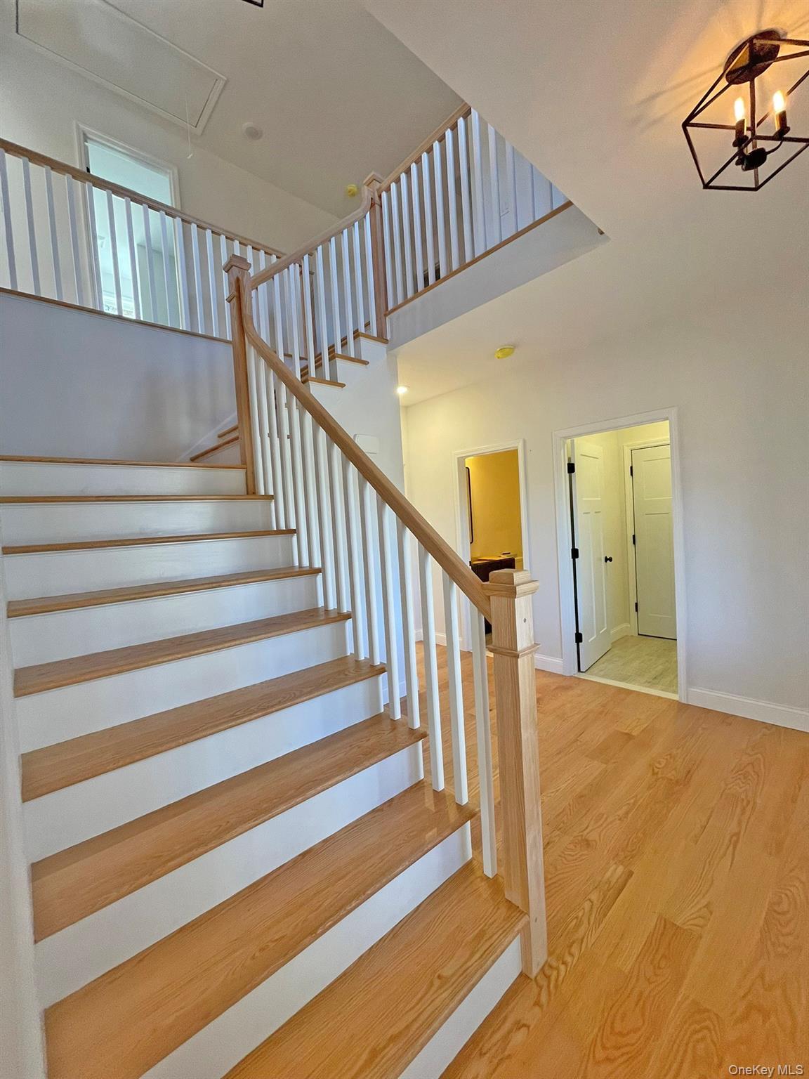 32 Meadow View Court