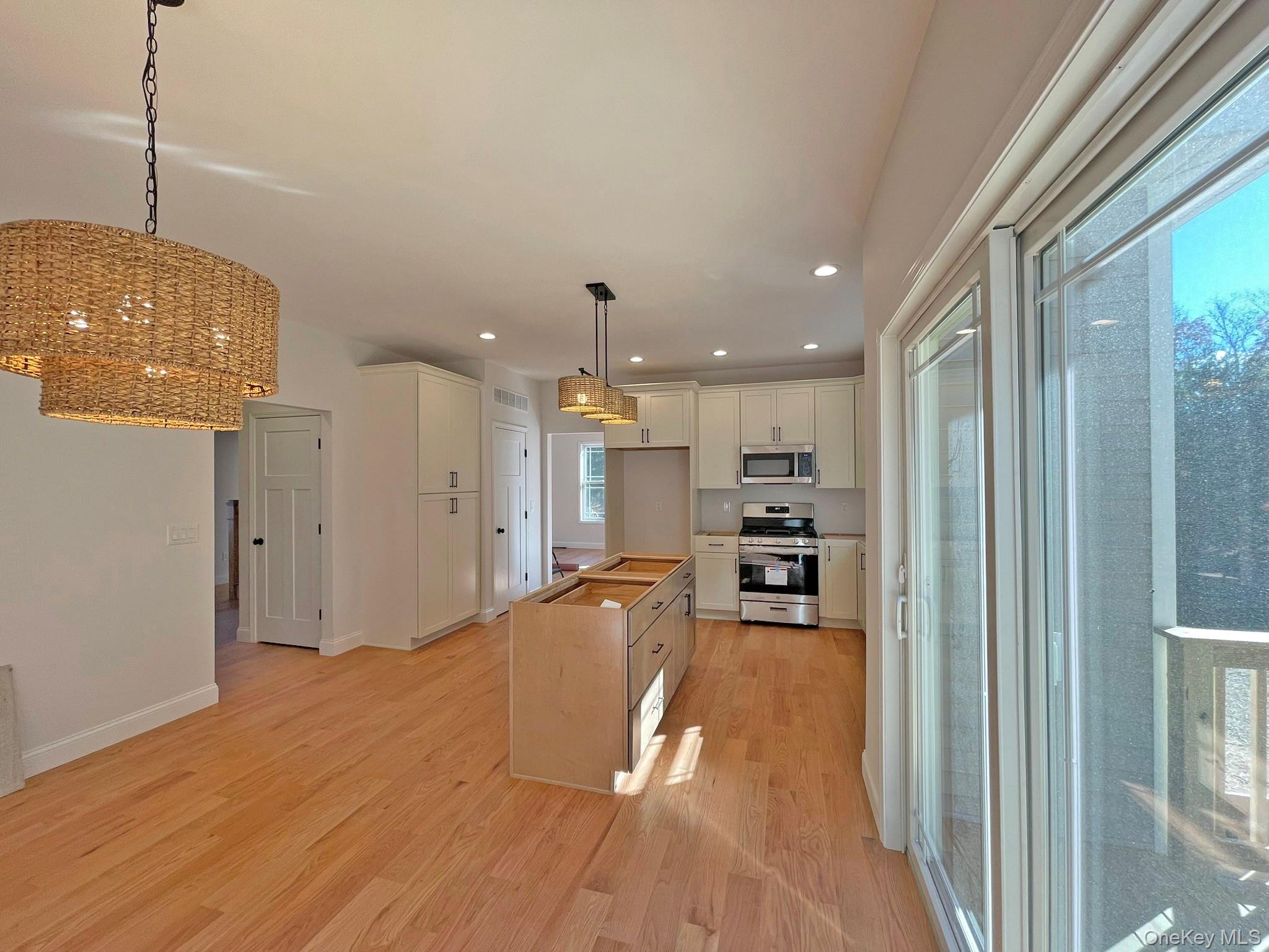 32 Meadow View Court