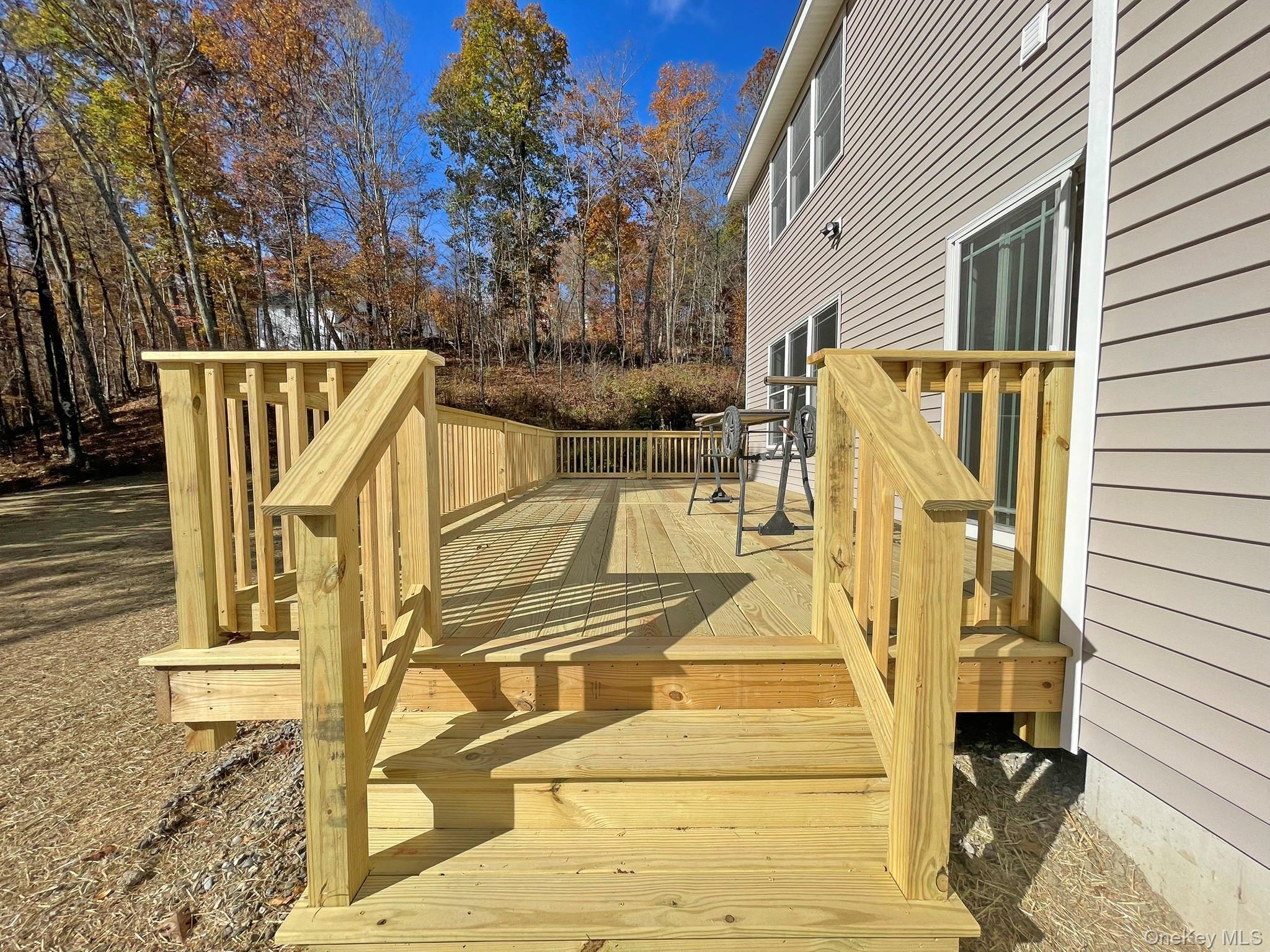 32 Meadow View Court