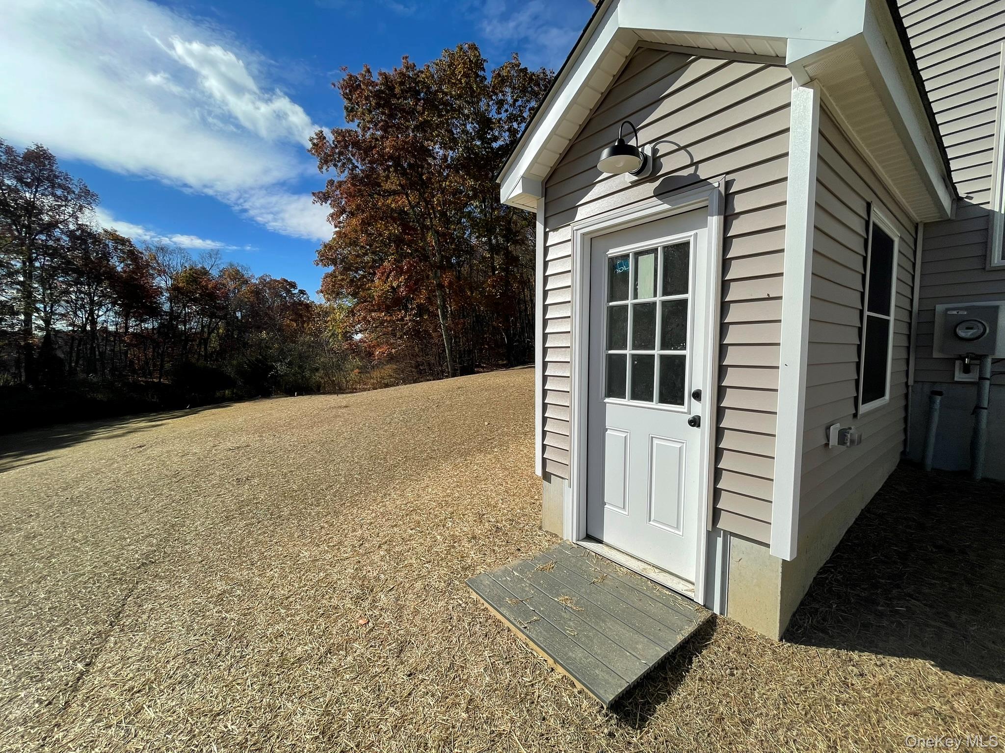 32 Meadow View Court