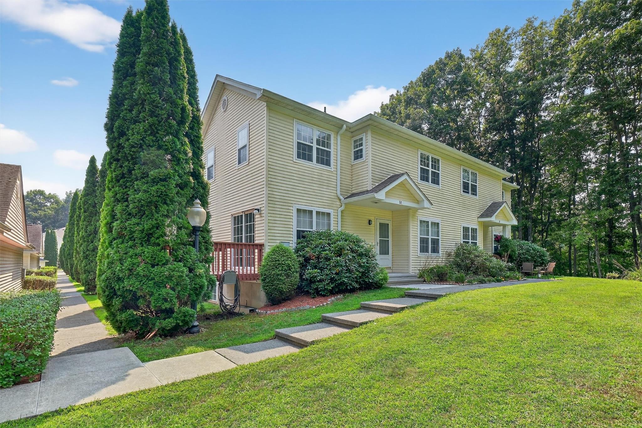 129 Stringham Road Unit: 32