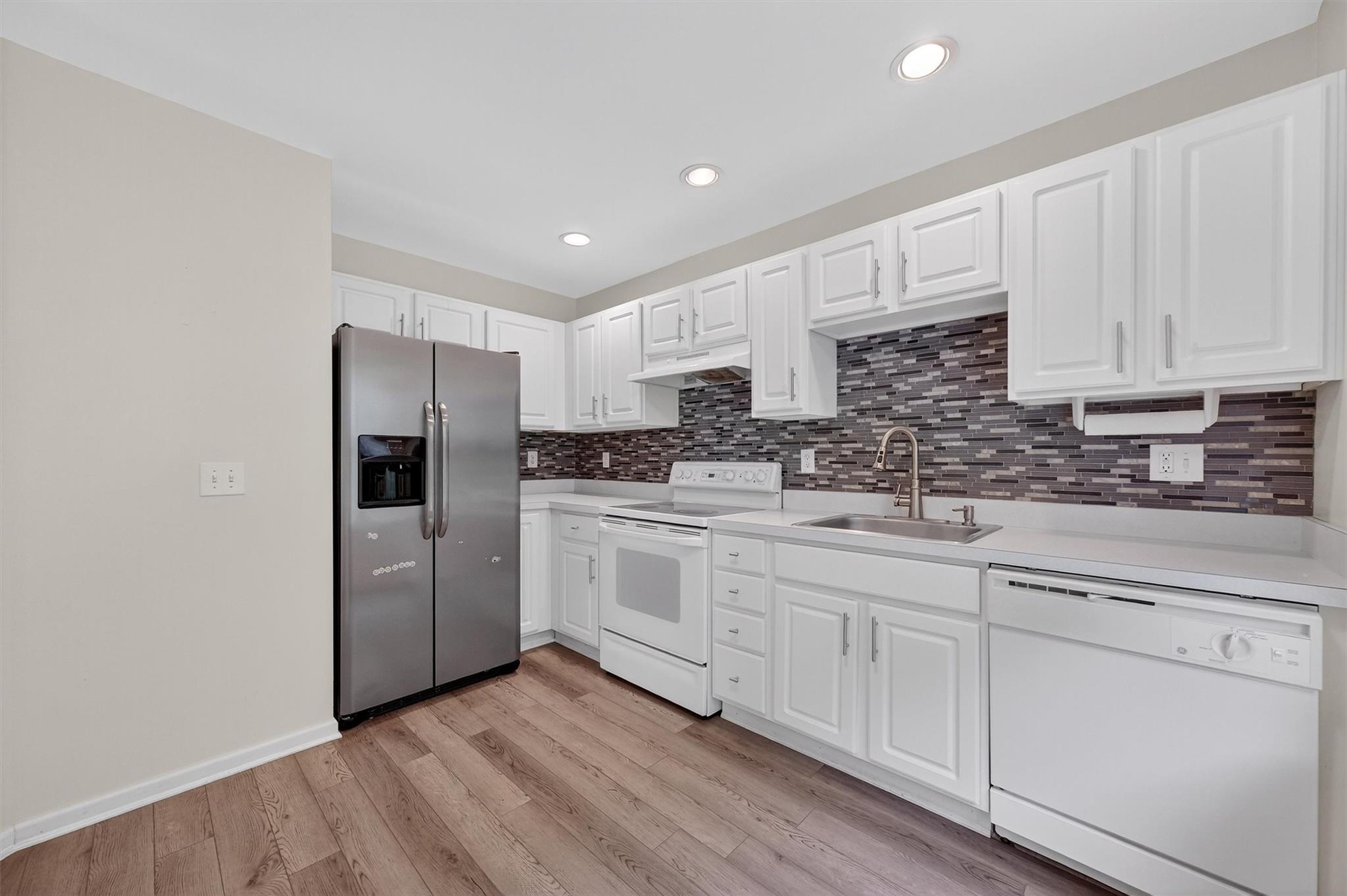 129 Stringham Road Unit: 32