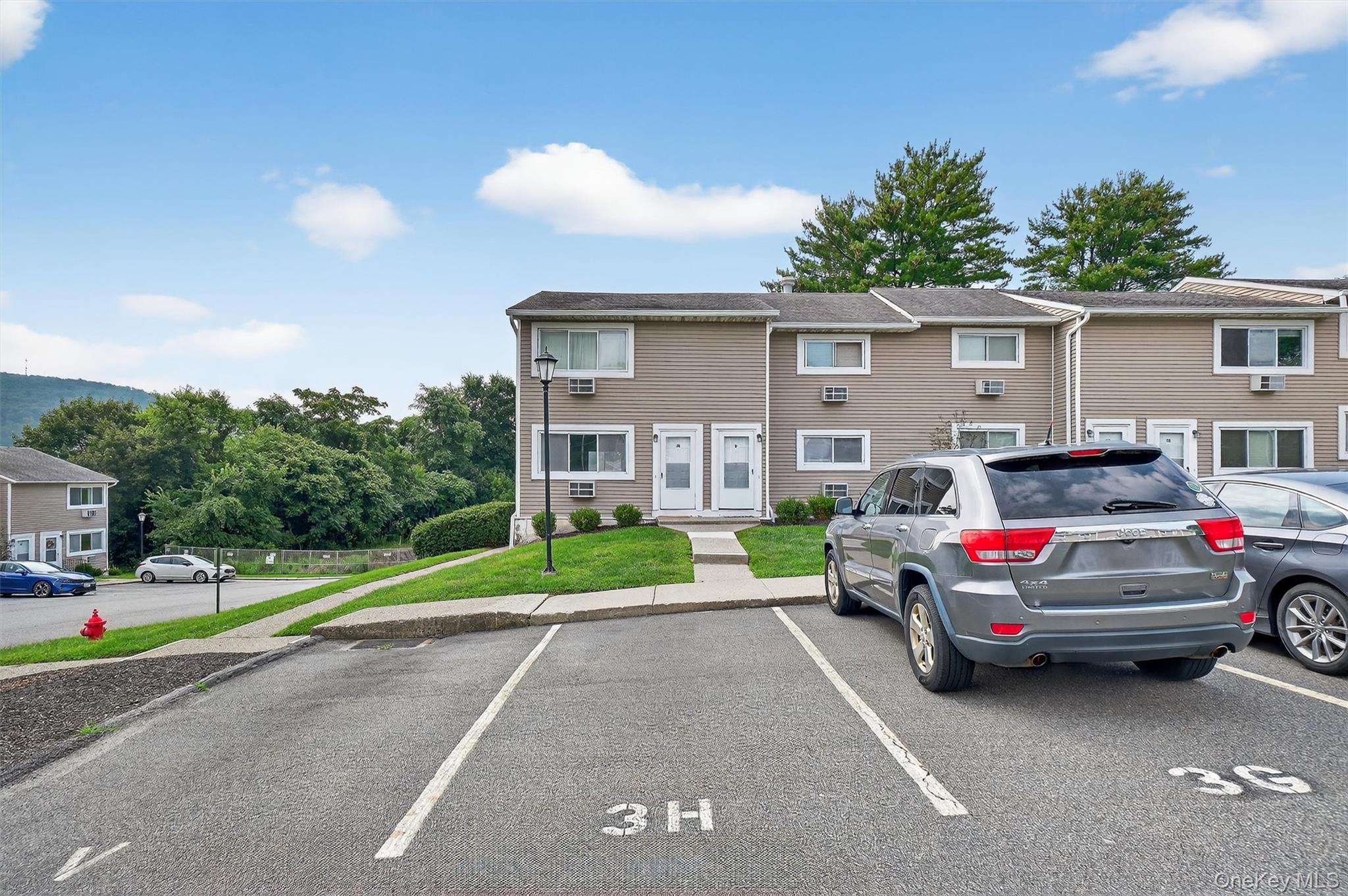 3 Fishkill Glen Drive Unit: H