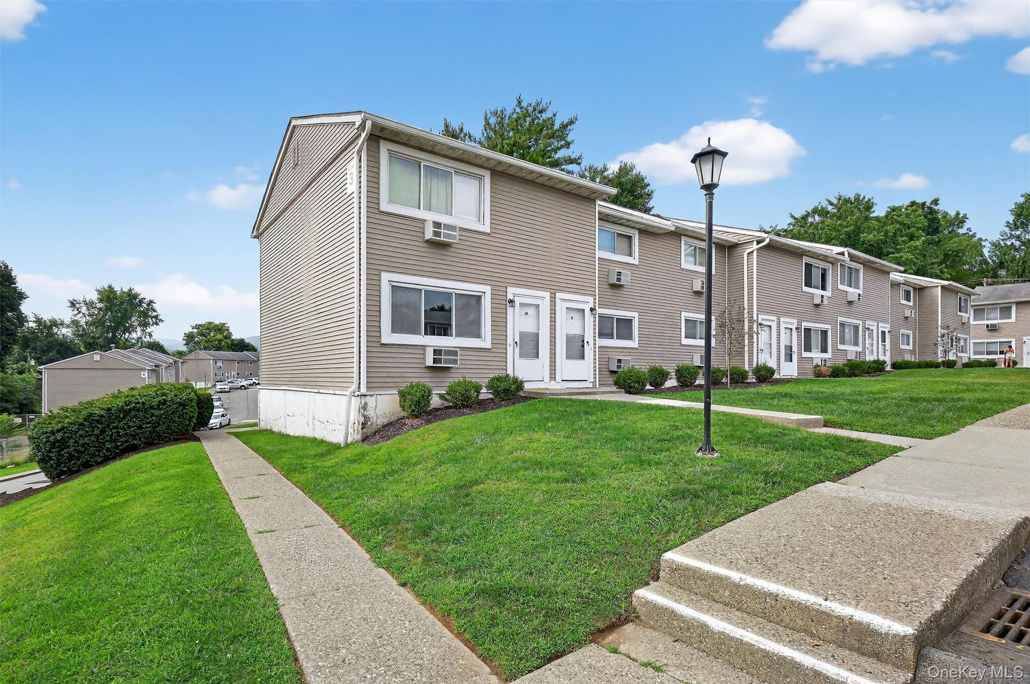 3 Fishkill Glen Drive Unit: H