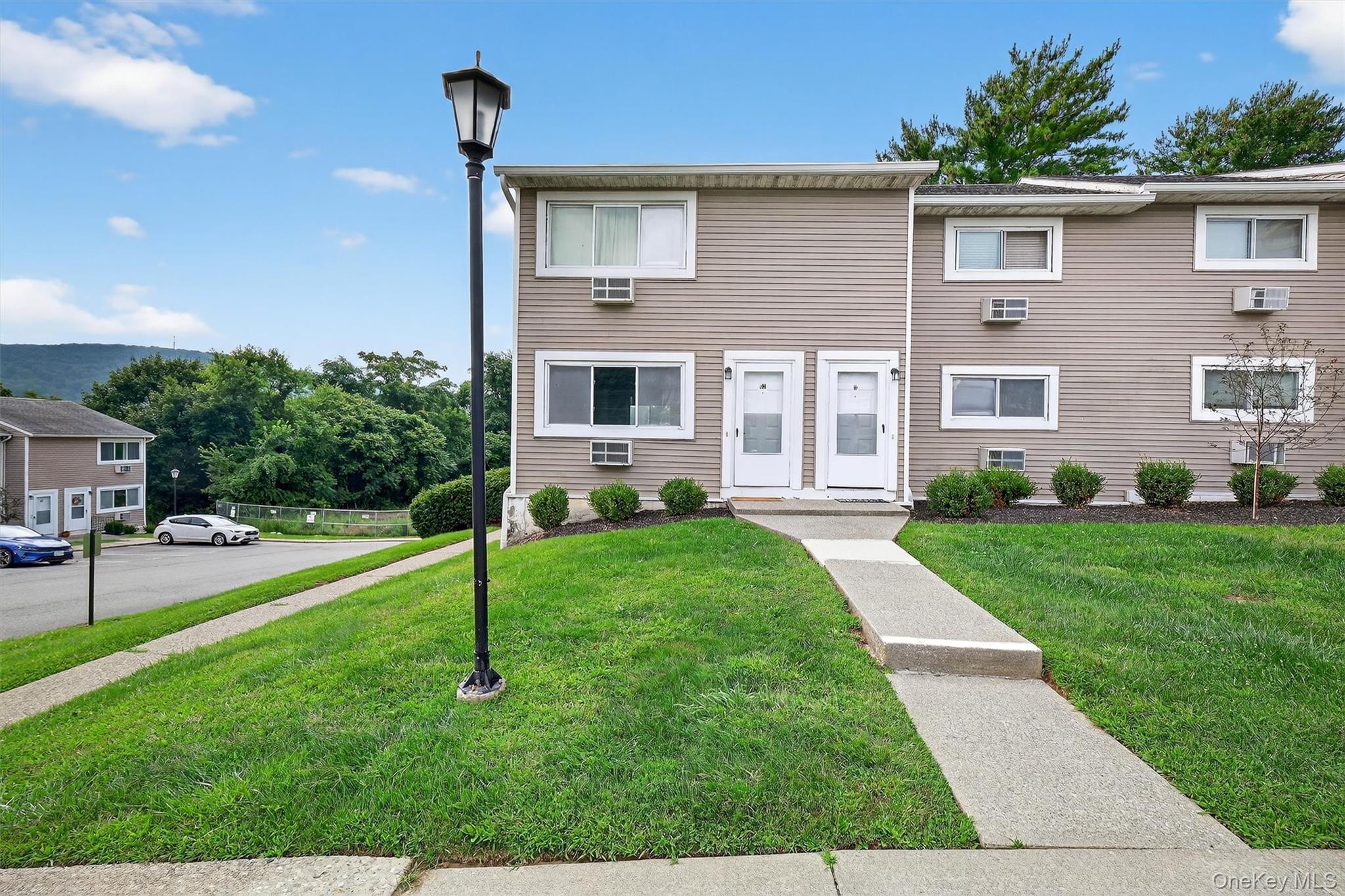 3 Fishkill Glen Drive Unit: H