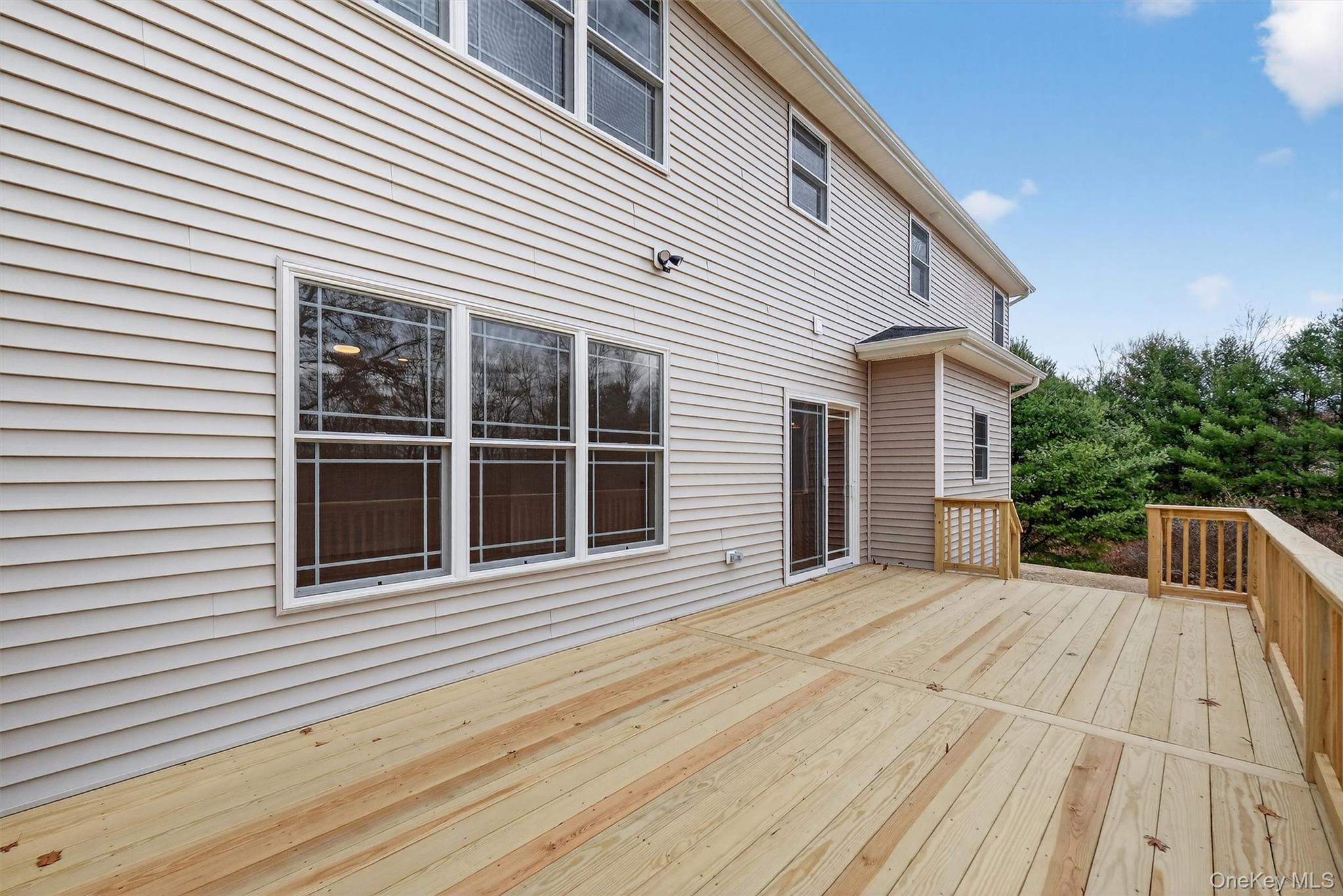 32 Meadow View Court