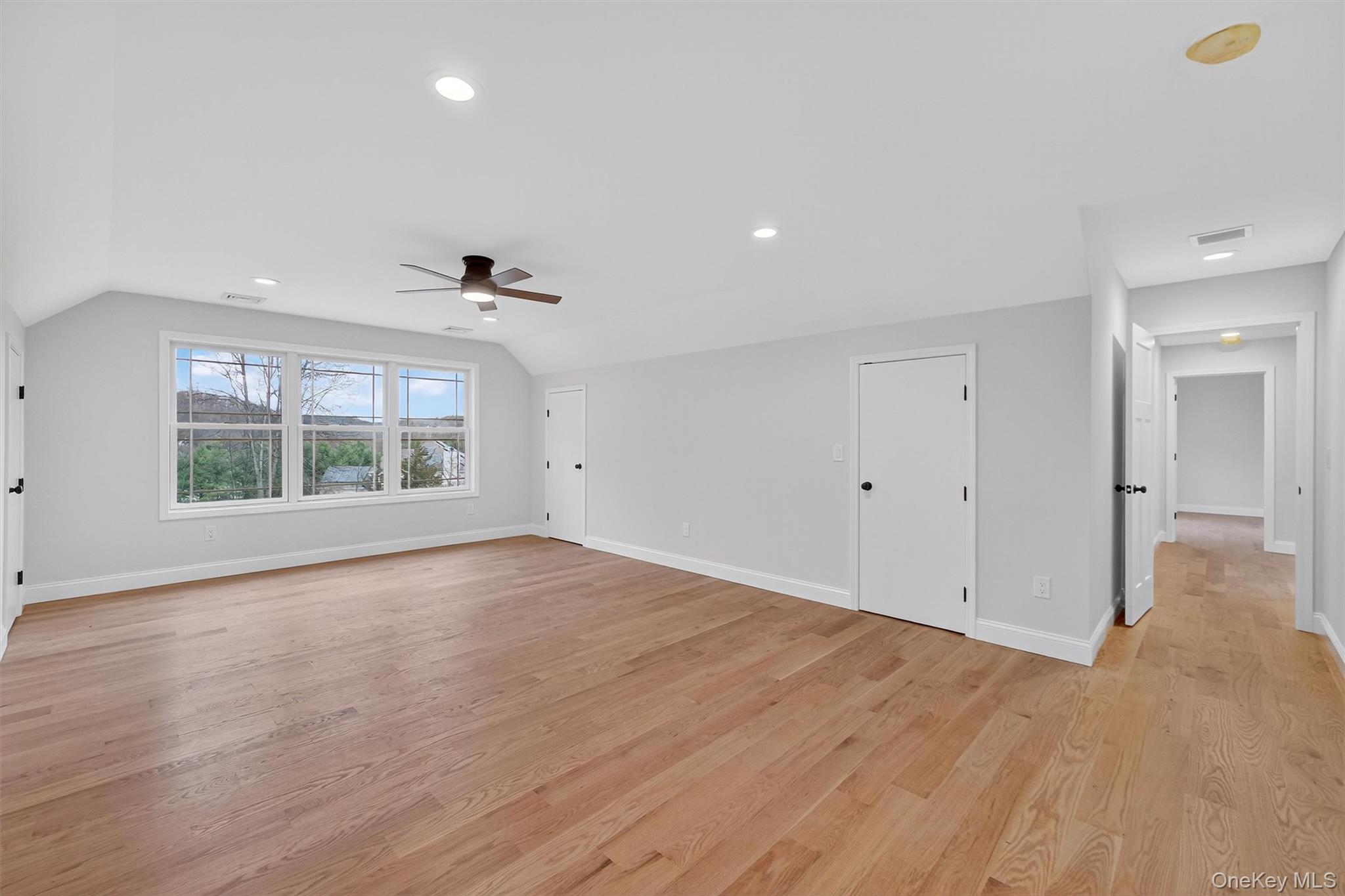 32 Meadow View Court