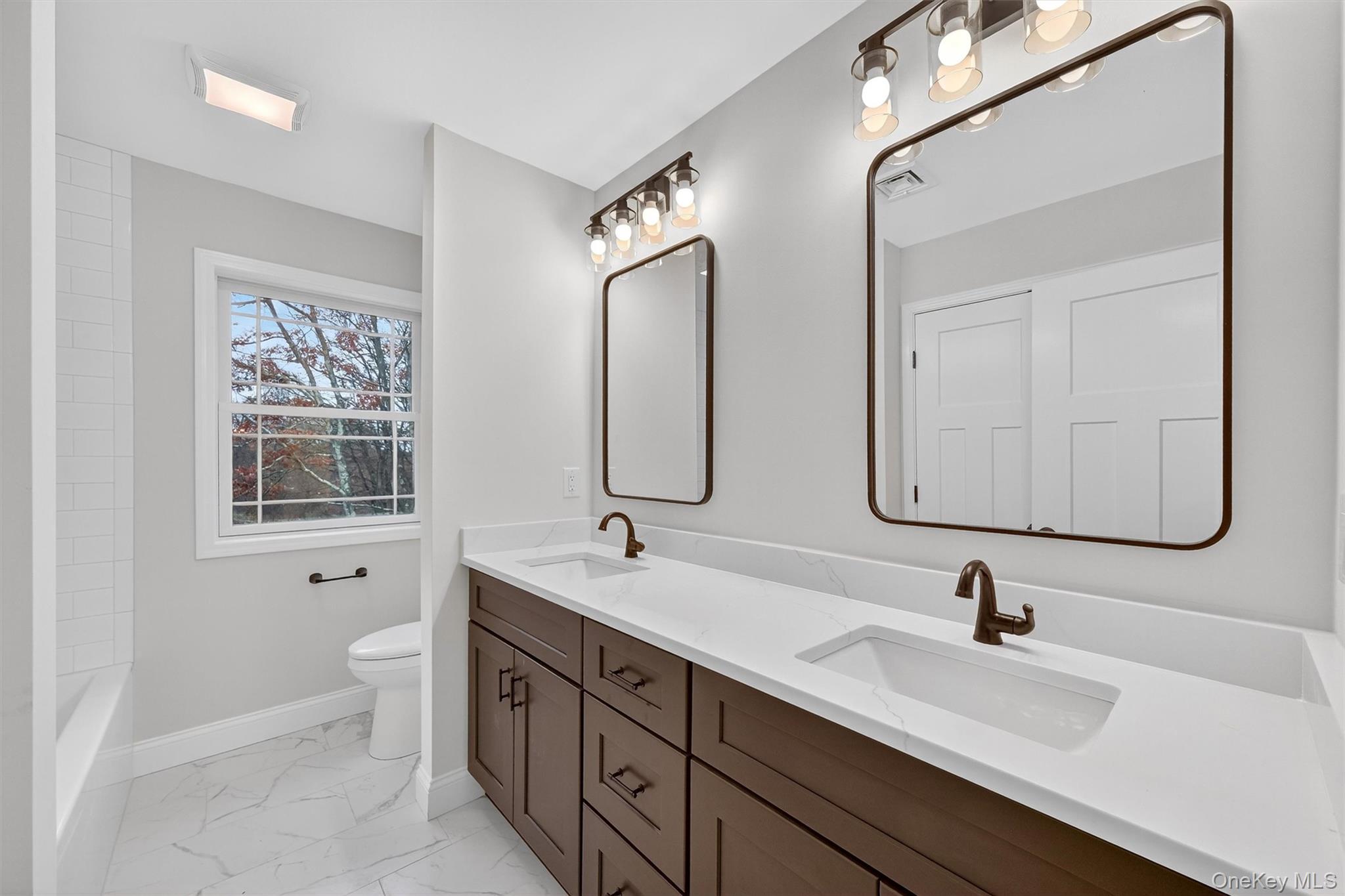 32 Meadow View Court