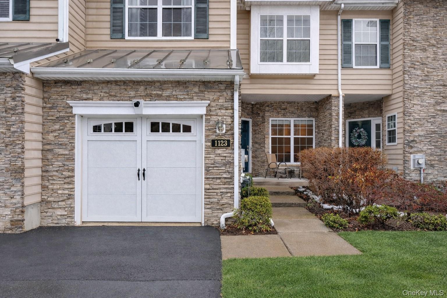 1123 Cold Spring Road