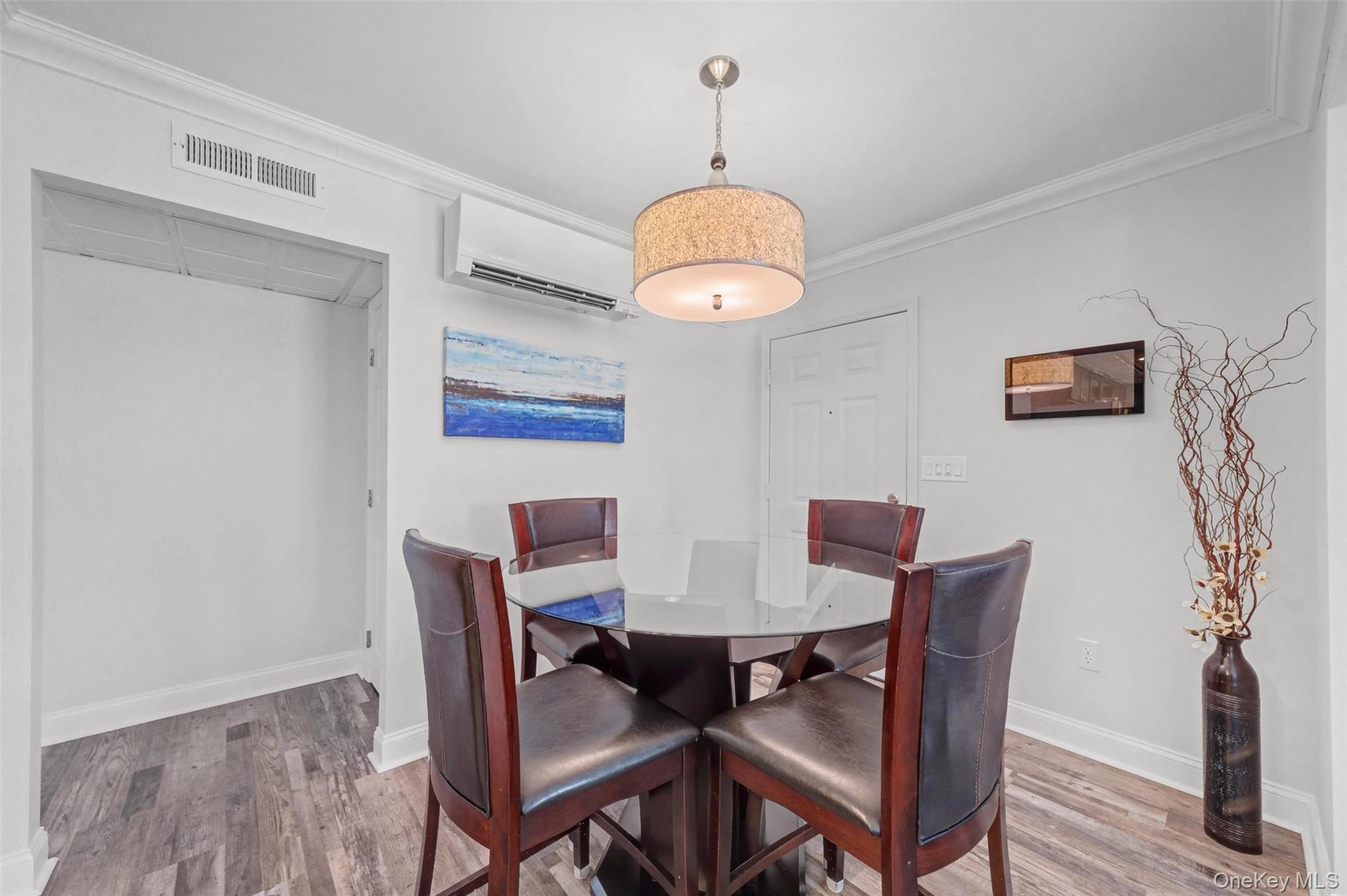 32 Hurlihe Street Unit: Apt. A