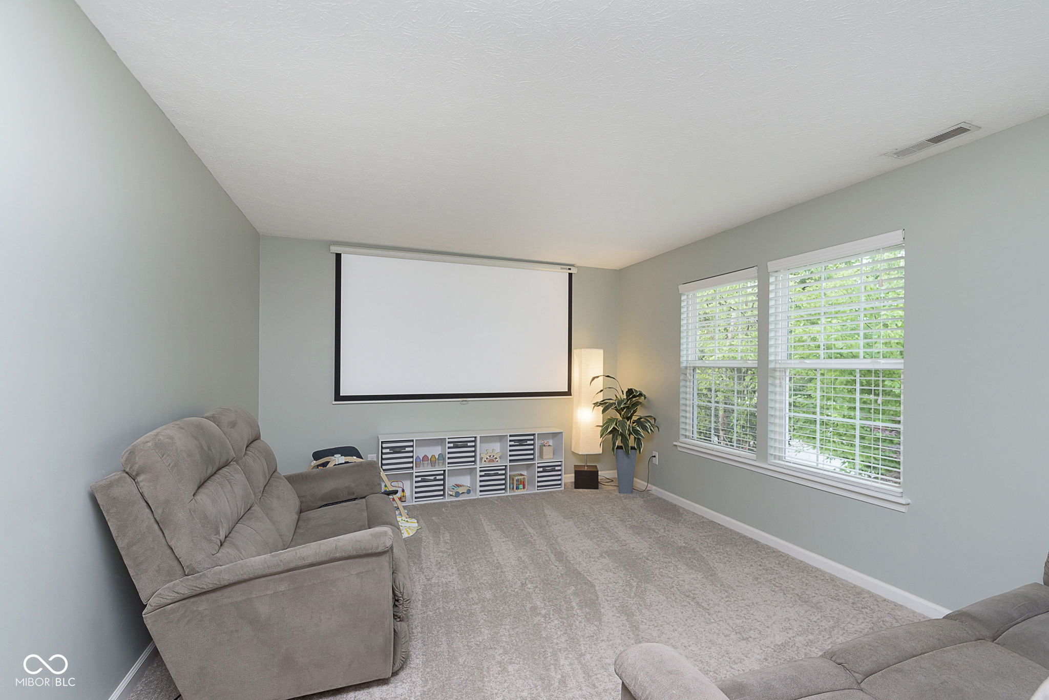 11085 Ellsworth Lane