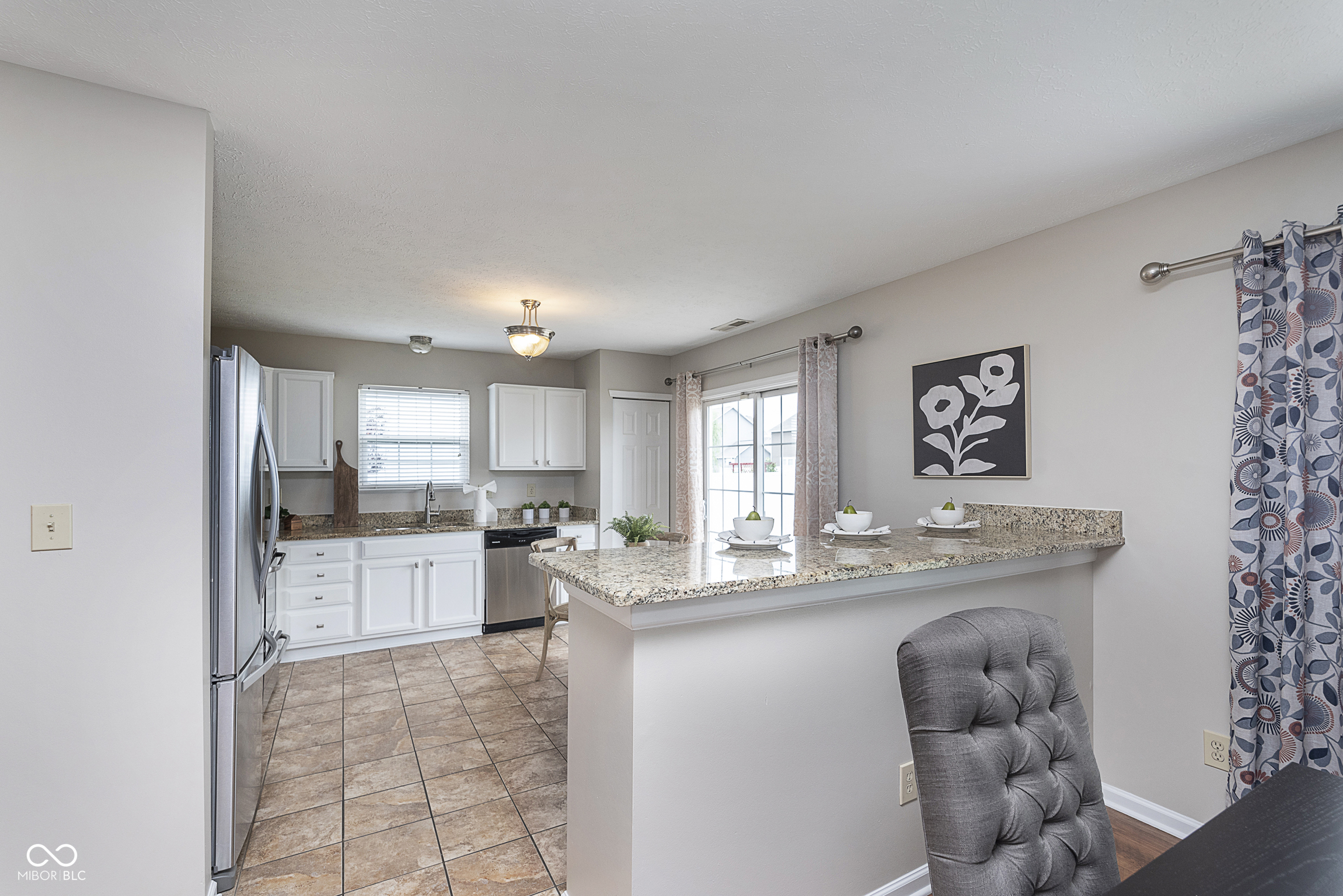 2498 Bluewood Way