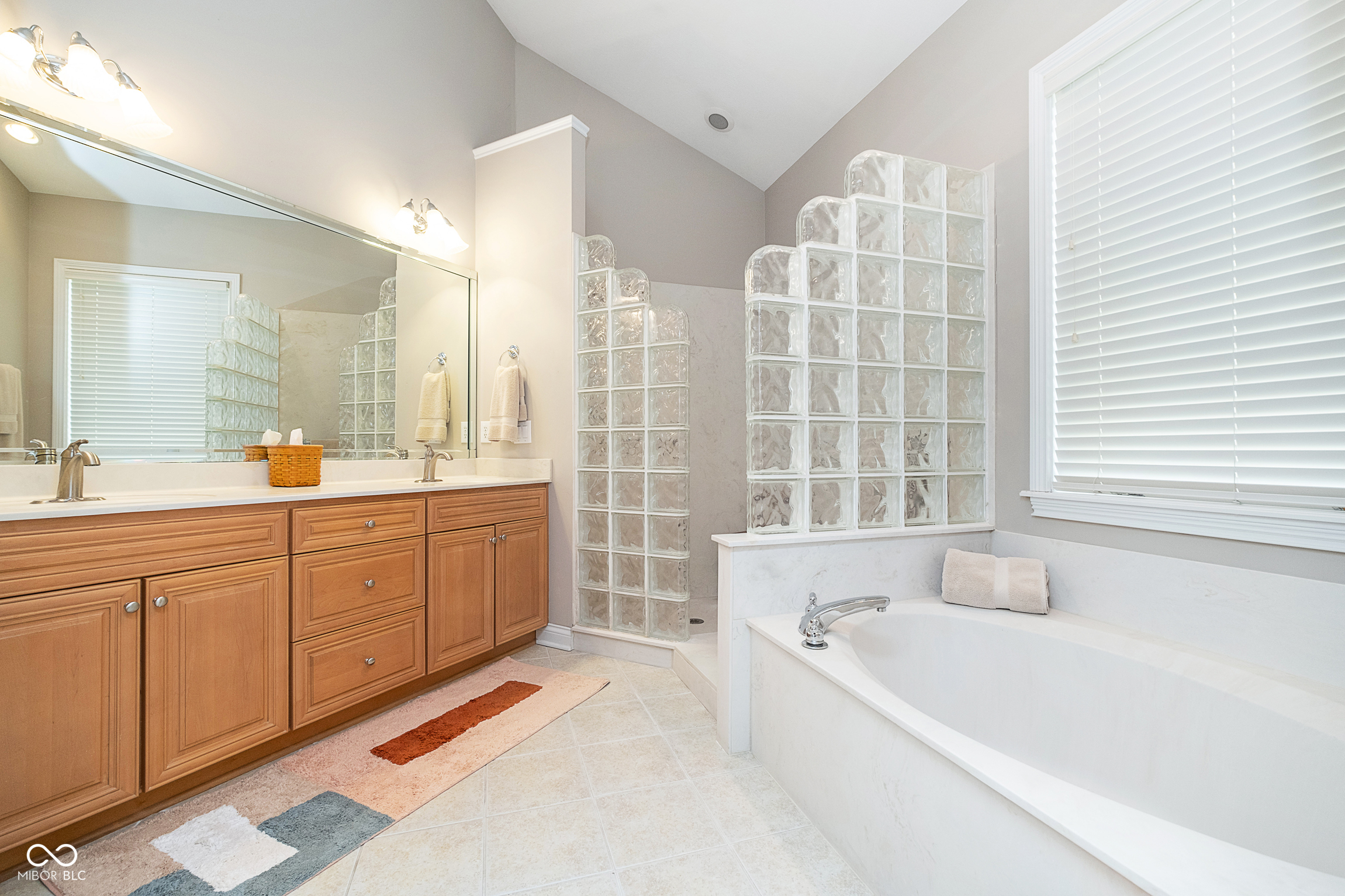 13595 Ashbury Drive
