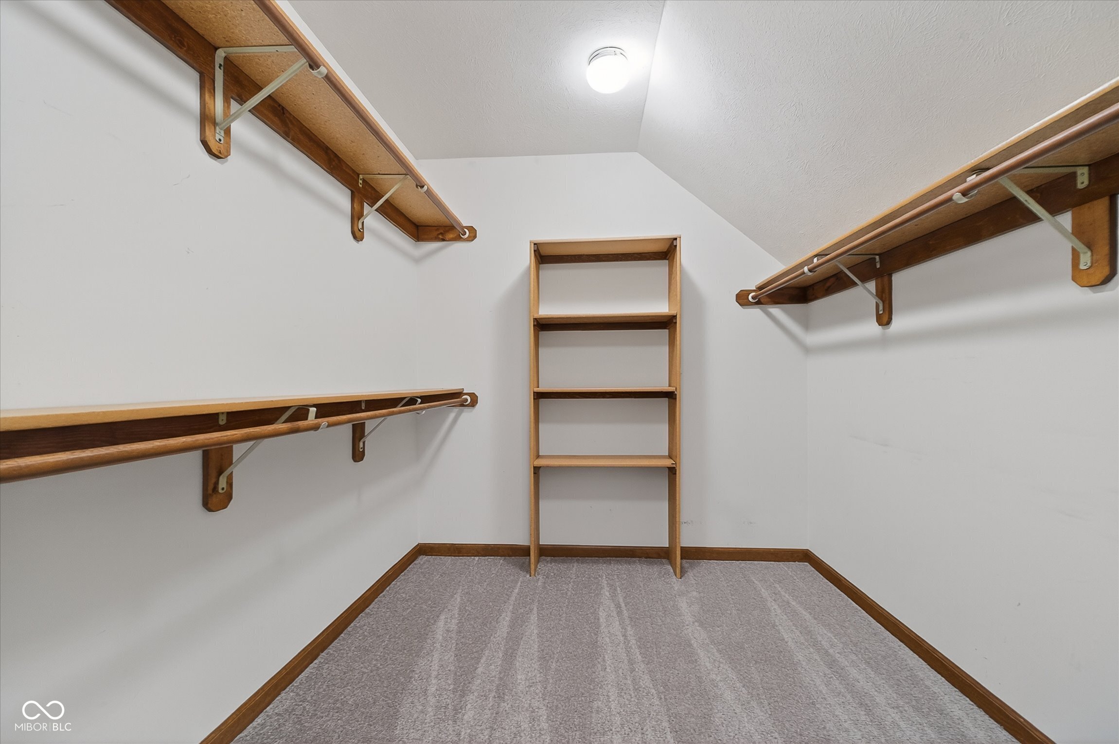 1402 Prairie Creek Court