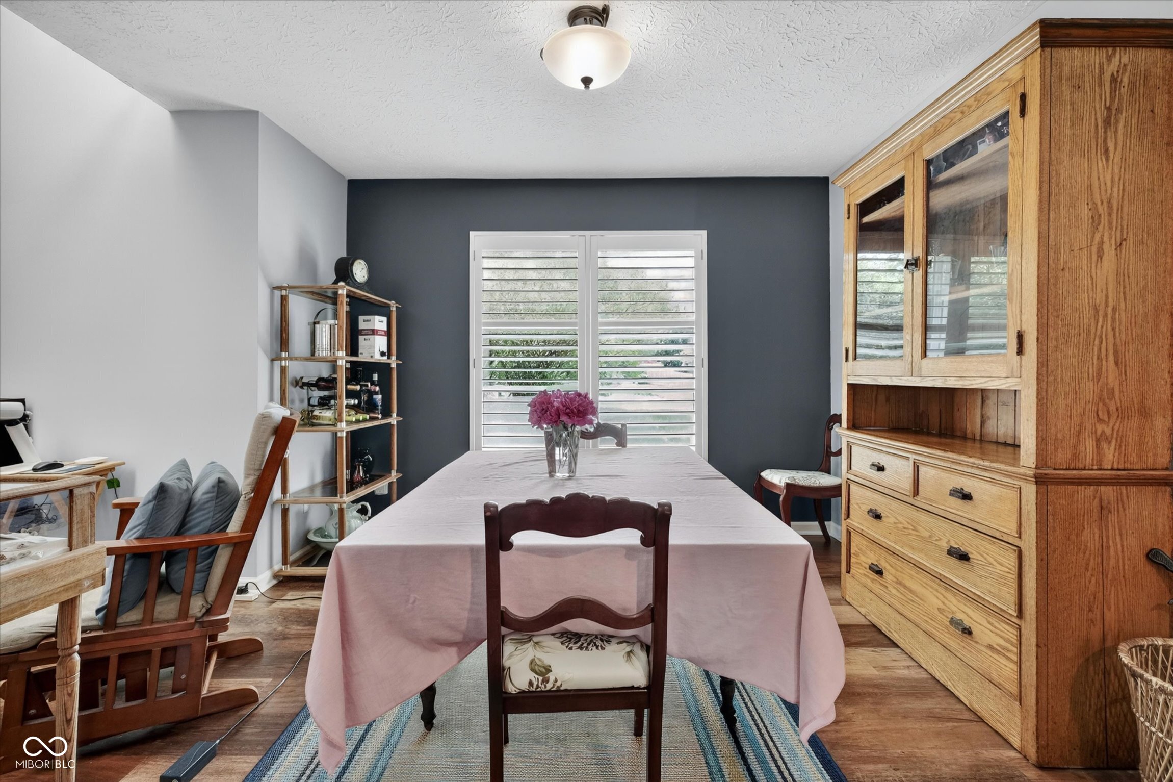 4937 Windridge Drive Unit: 8