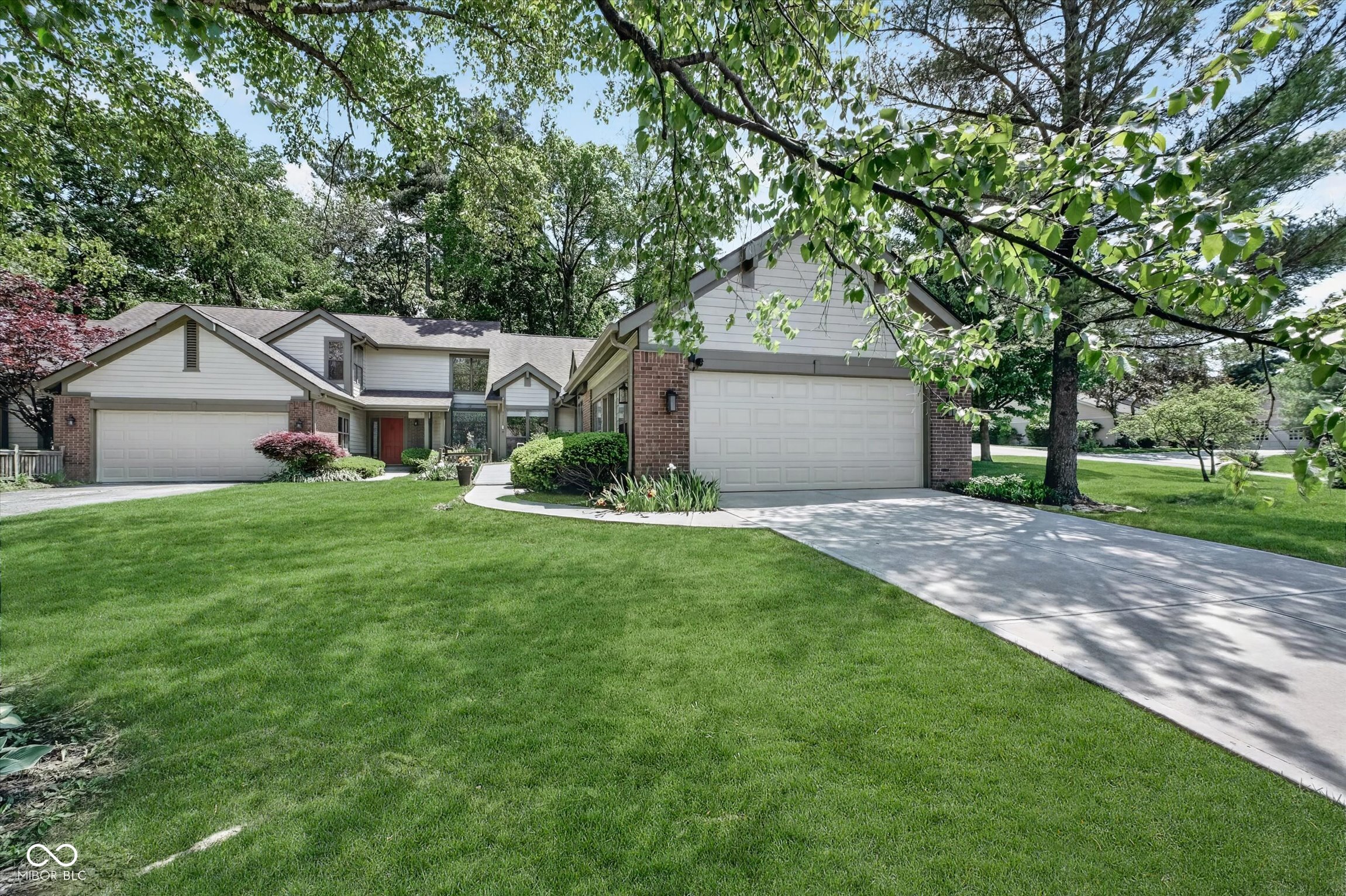 4937 Windridge Drive Unit: 8