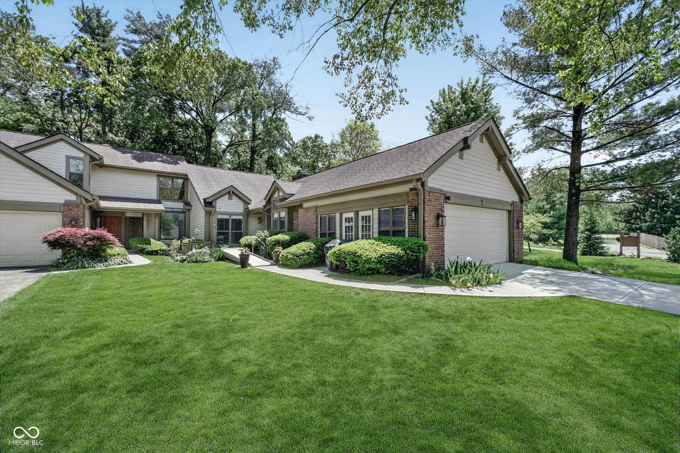 4937 Windridge Drive Unit: 8