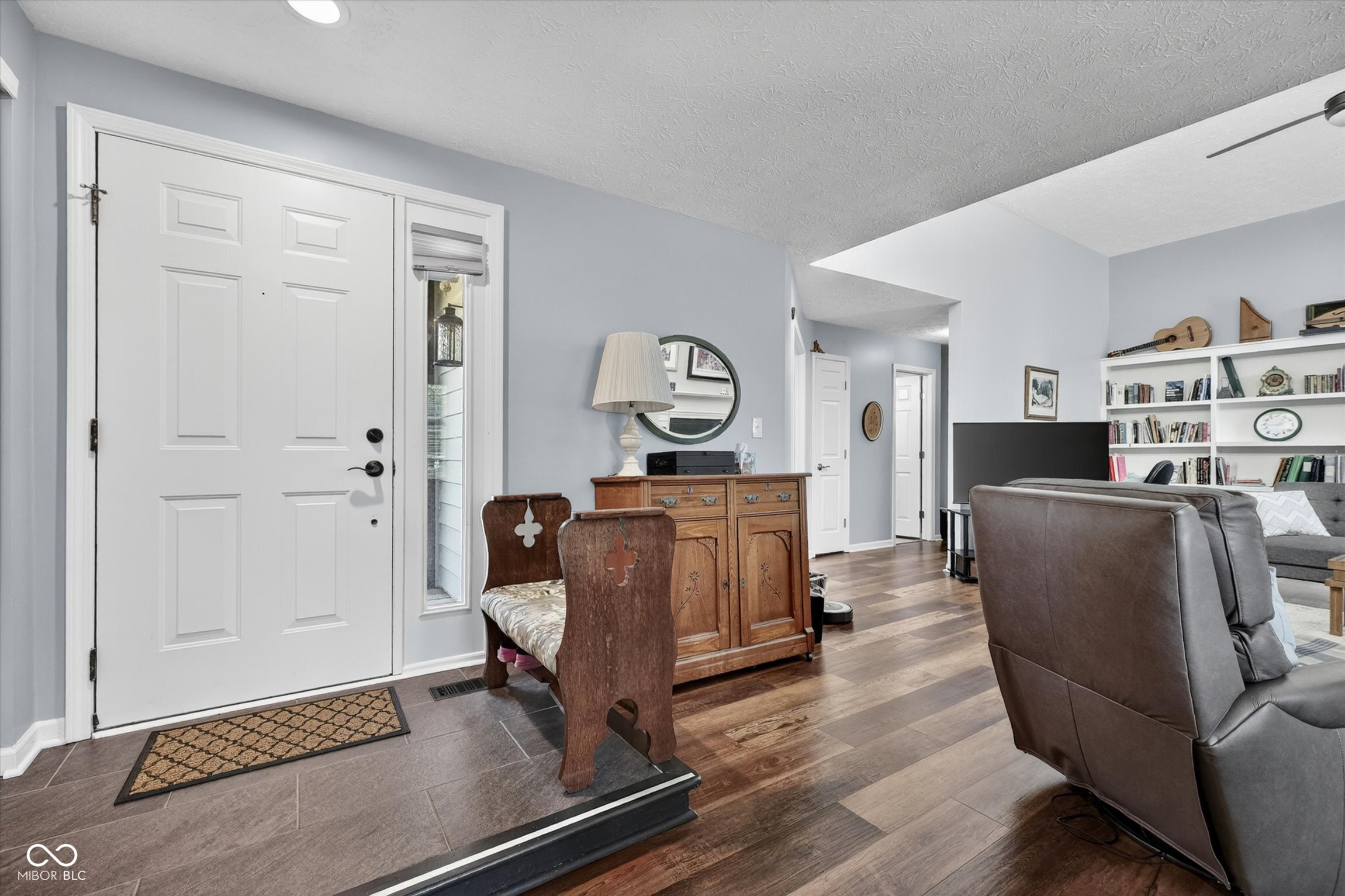 4937 Windridge Drive Unit: 8