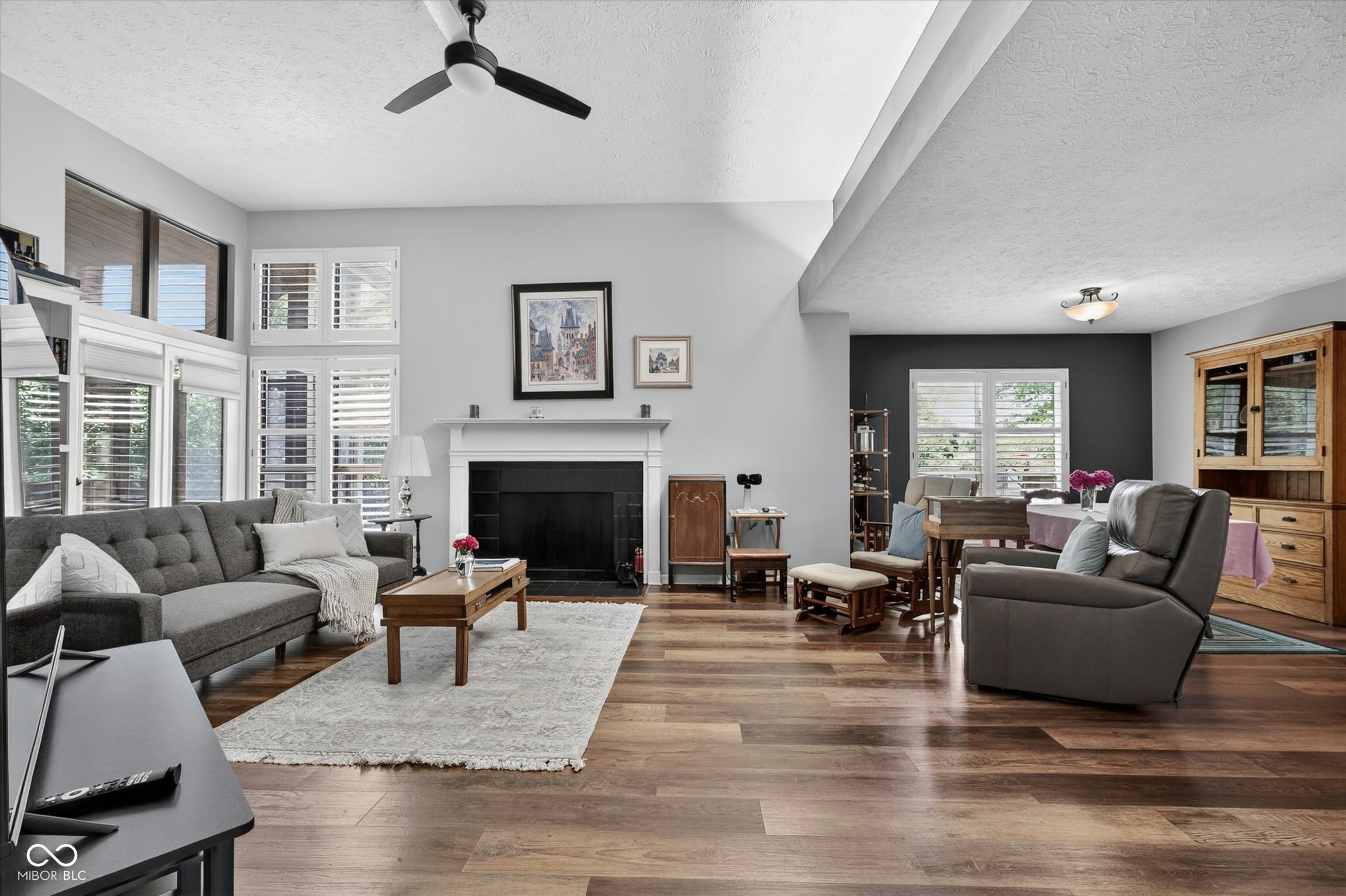 4937 Windridge Drive Unit: 8