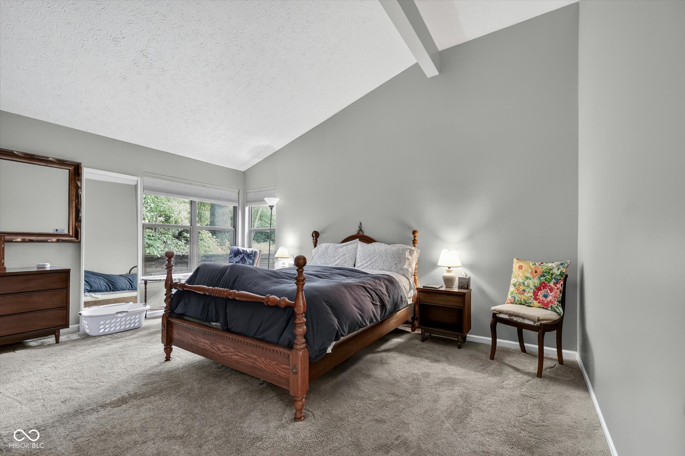 4937 Windridge Drive Unit: 8