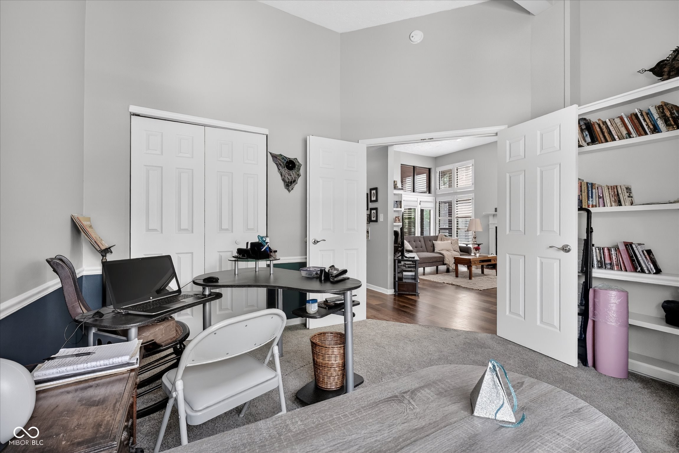 4937 Windridge Drive Unit: 8
