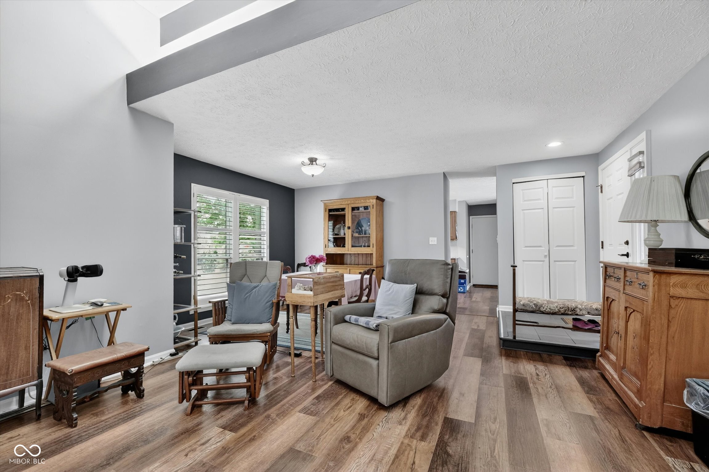 4937 Windridge Drive Unit: 8