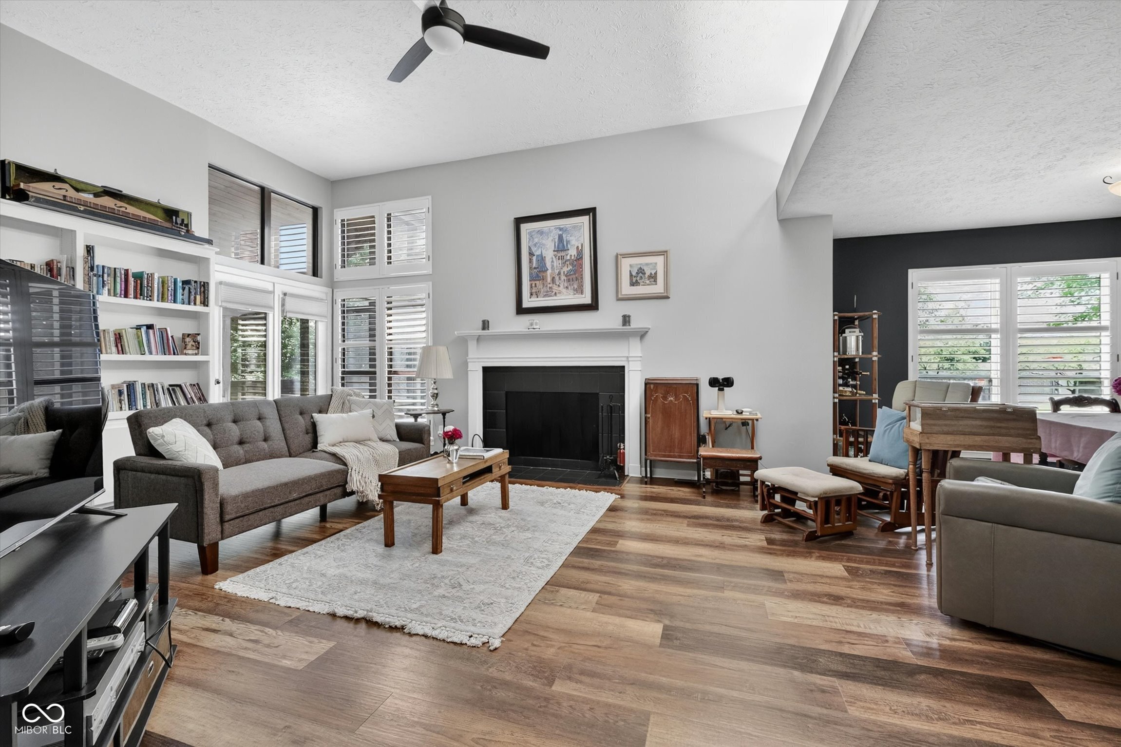 4937 Windridge Drive Unit: 8