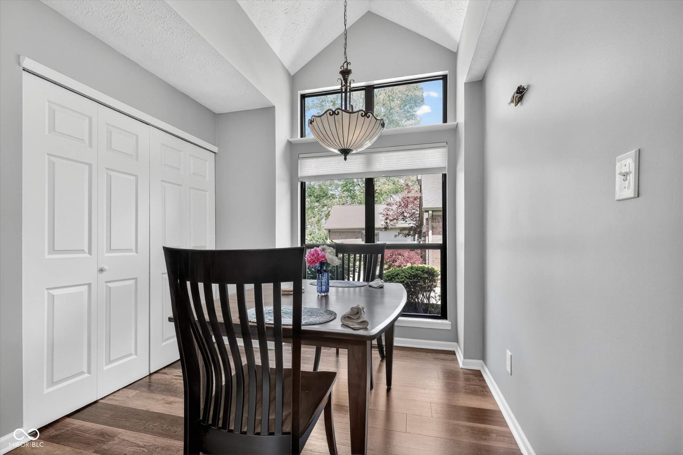 4937 Windridge Drive Unit: 8