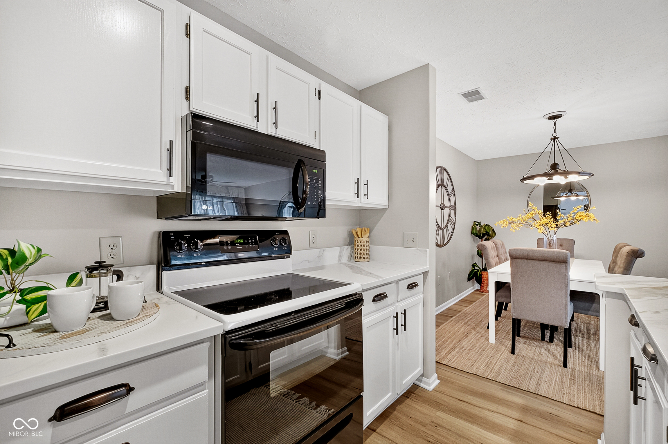 11725 Lenox Lane Unit: 103