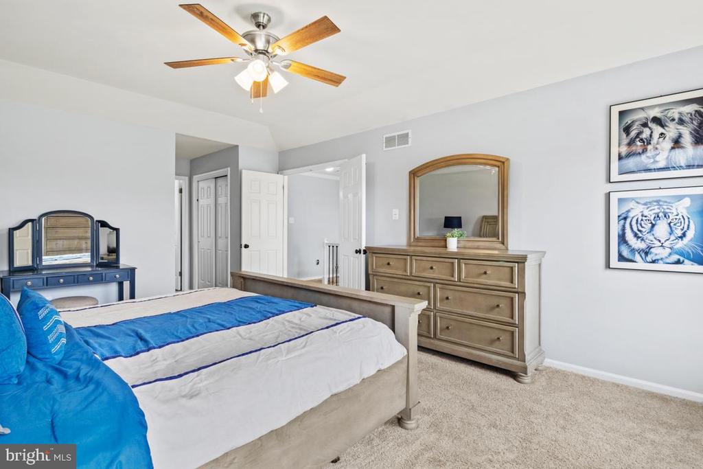 3044 CONRAD WAY